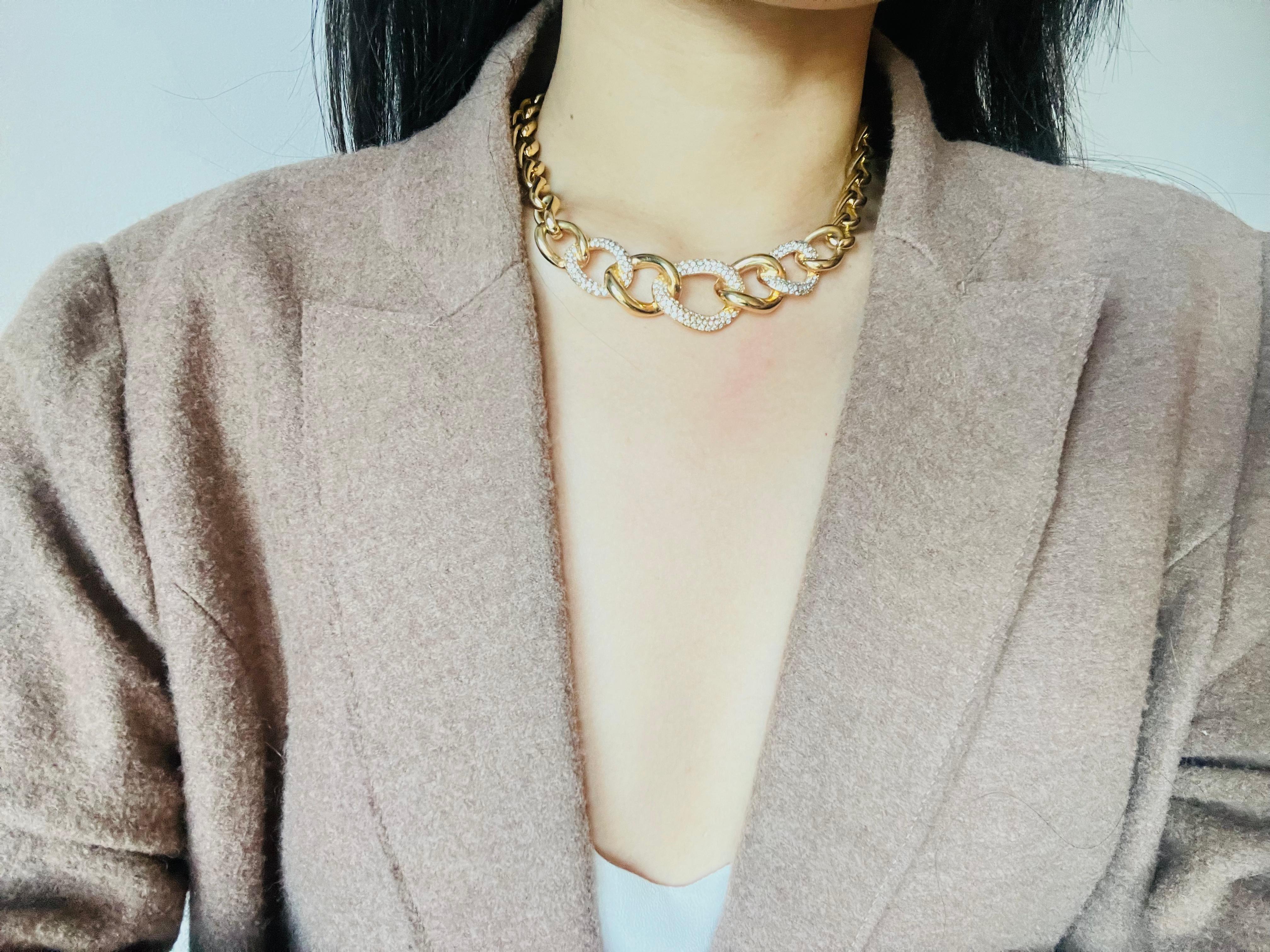 Christian Dior GROSSE Vintage 1980s Crystals Interlocked Link Pendant Necklace For Sale 2