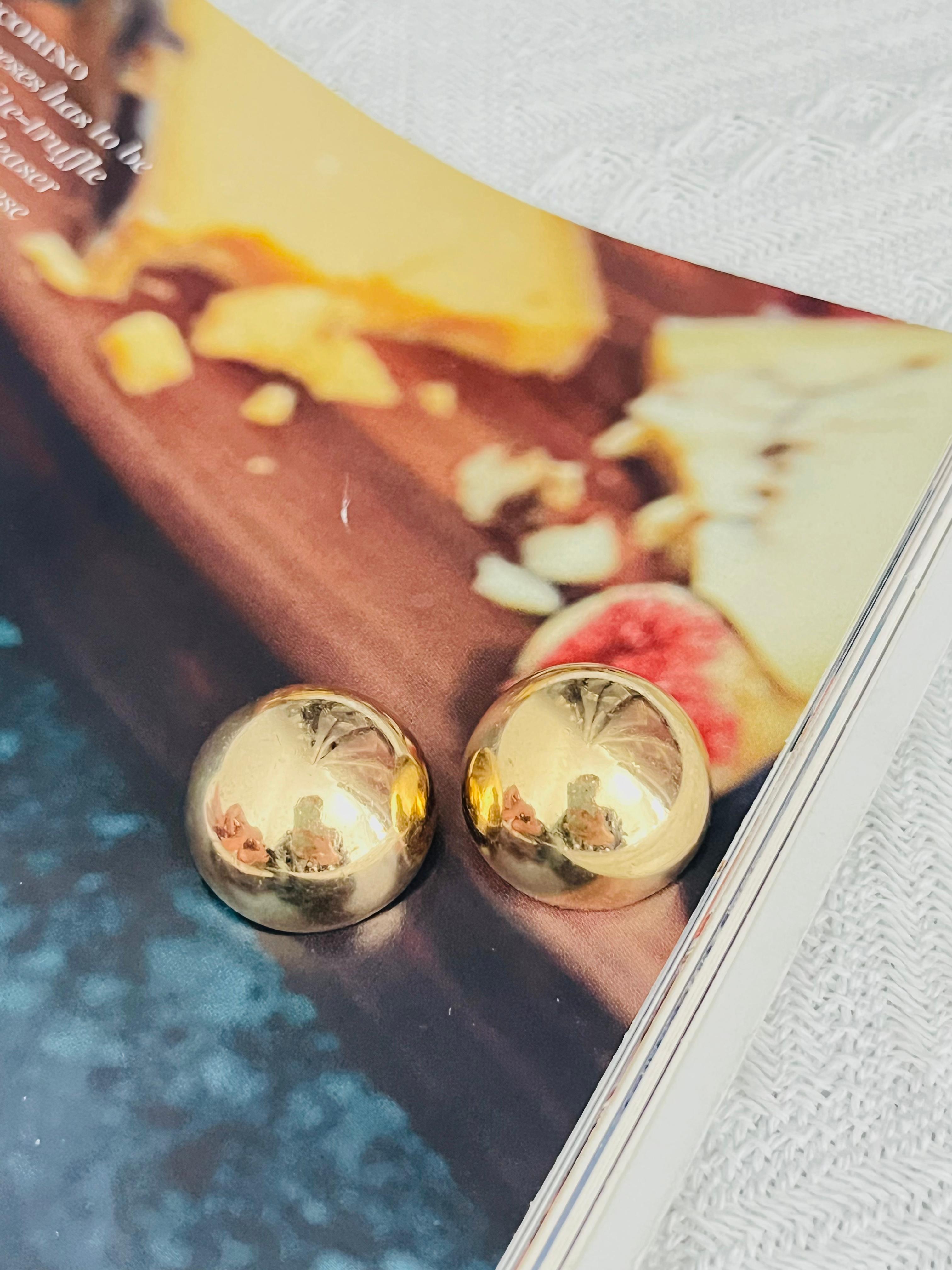 Christian Dior GROSSE Vintage Glow Circle Round Dome Modernist Gold Earrings (Art déco) im Angebot