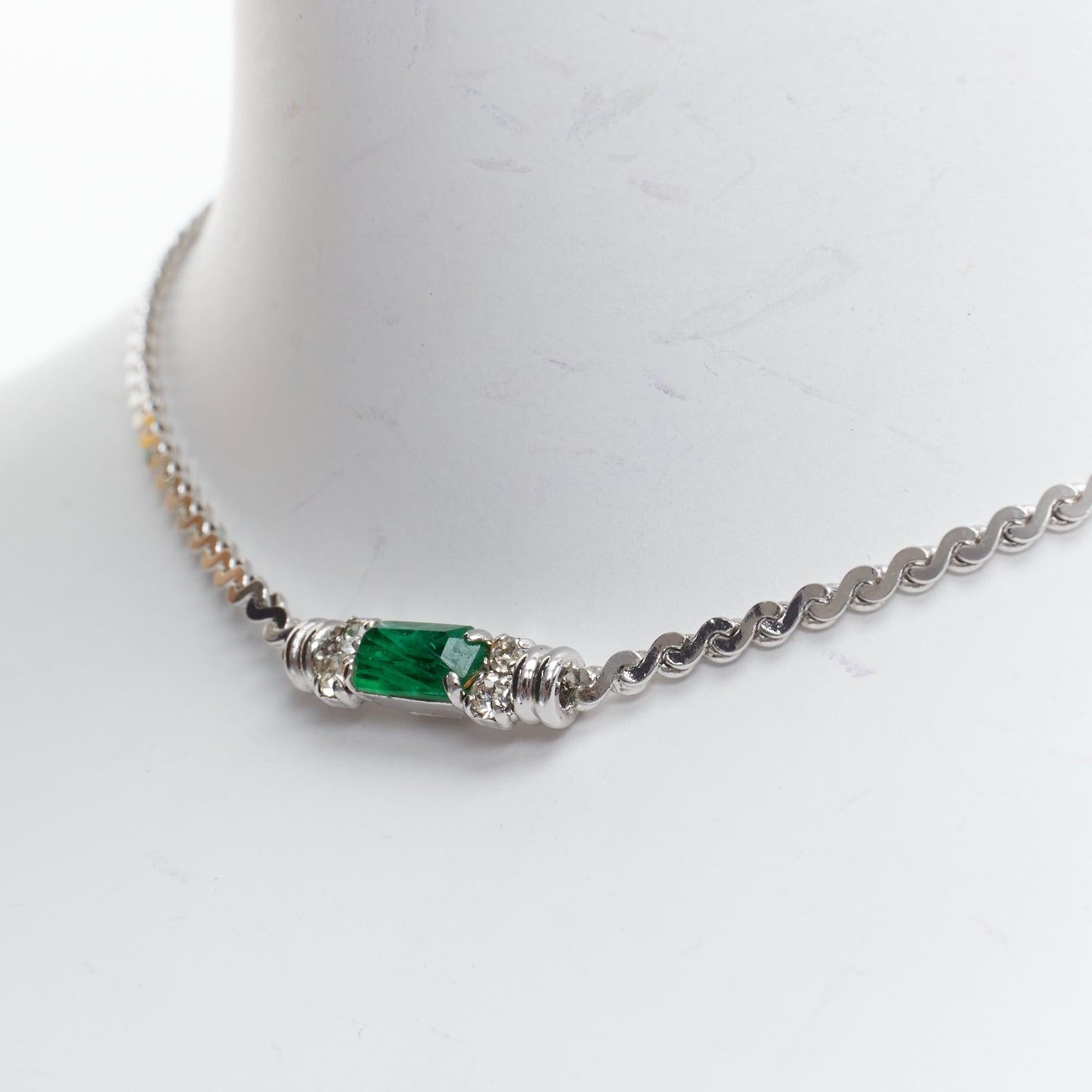 CHRISTIAN DIOR GROSSE Vintage green crystal single pendant necklace
Reference: TGAS/E00219
Brand: Christian Dior
Collection: Chr Dior Germany
Material: Metal
Color: Green, Silver
Pattern: Solid
Closure: Lobster Clasp
Extra Details: Signed CHR DIOR