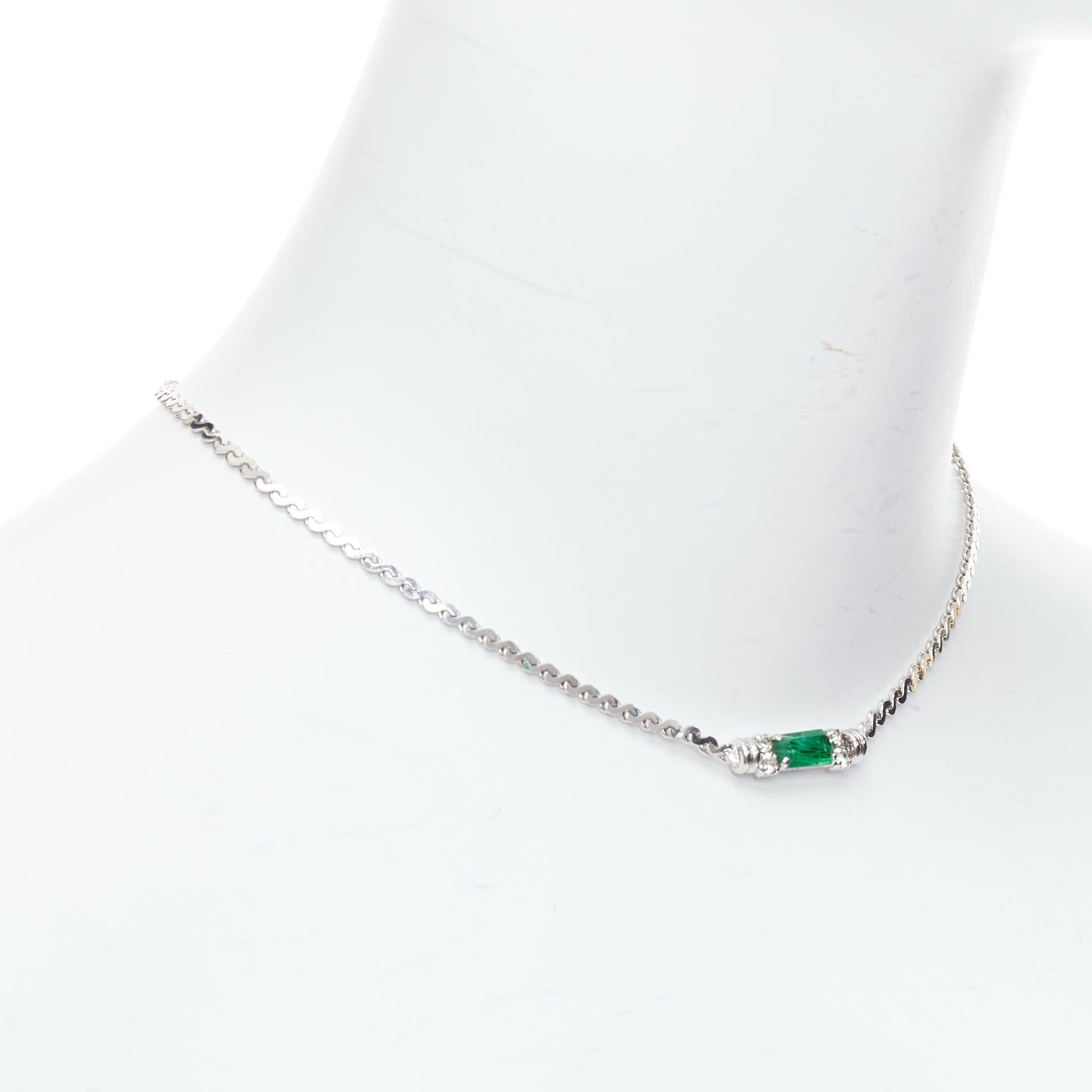CHRISTIAN DIOR GROSSE Vintage green crystal single pendant necklace In Good Condition In Hong Kong, NT