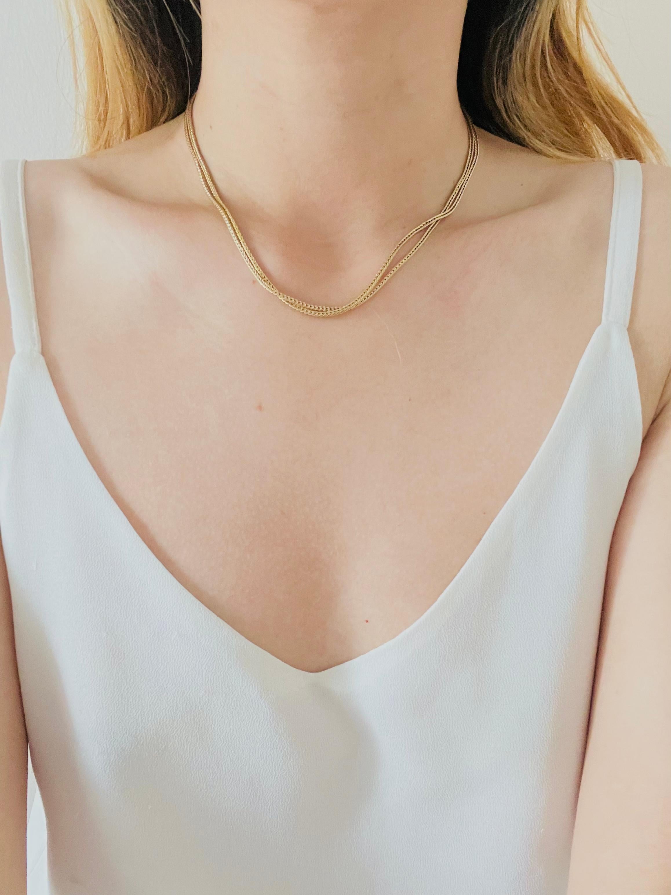 Women's or Men's Christian Dior GROSSE Vintage Versatile Plain Trace Chain Gold Long Necklace For Sale