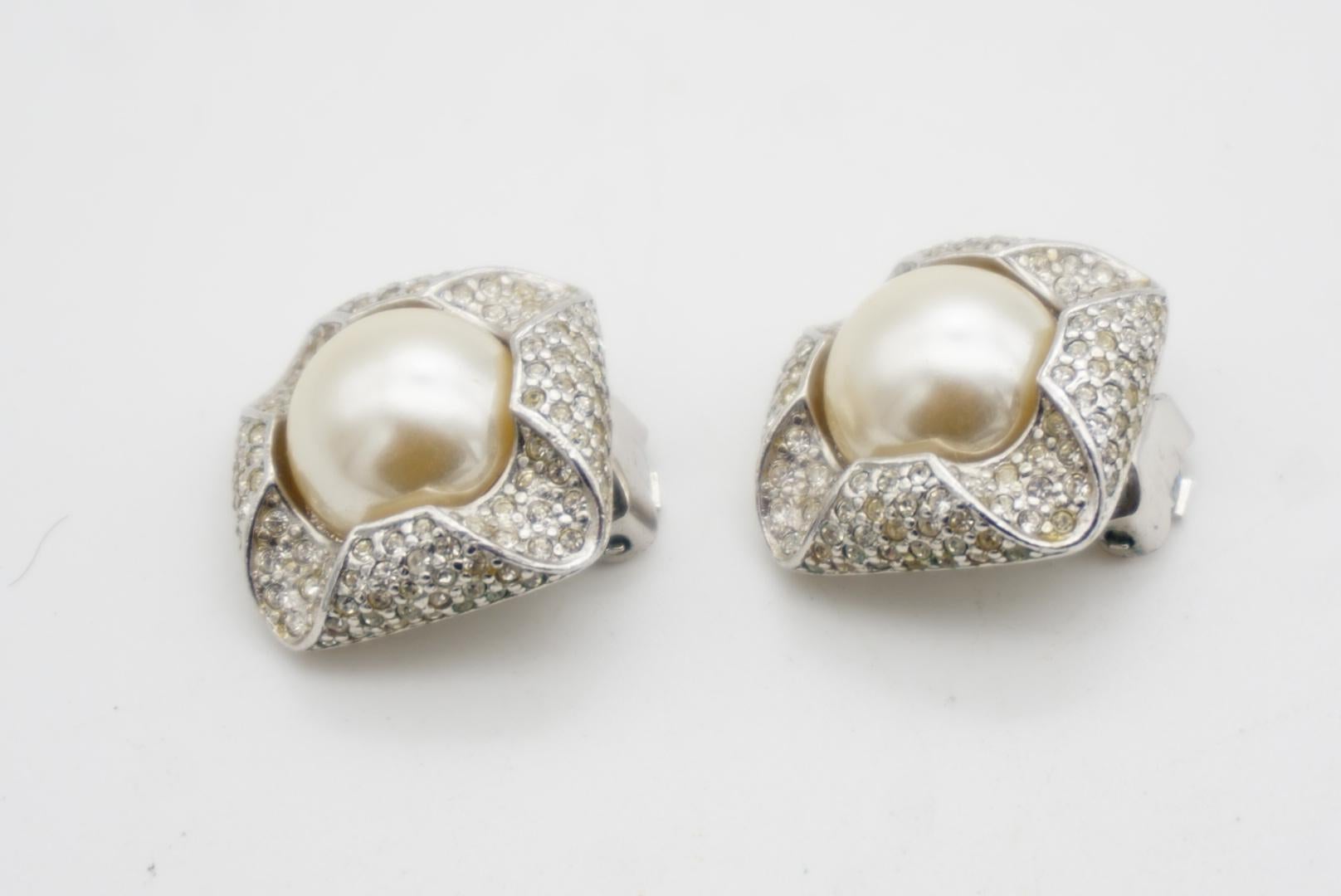 Christian Dior GROSSE Pendientes Cuadrados Perla Blanca Cristales Redondos Flor Trébol en venta 6