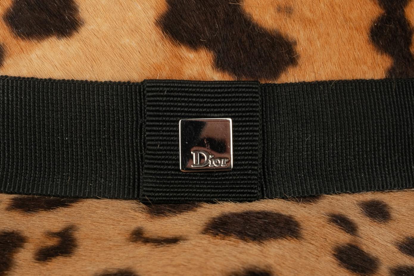 Cappello Christian Dior Inverno 2004 in vendita 3