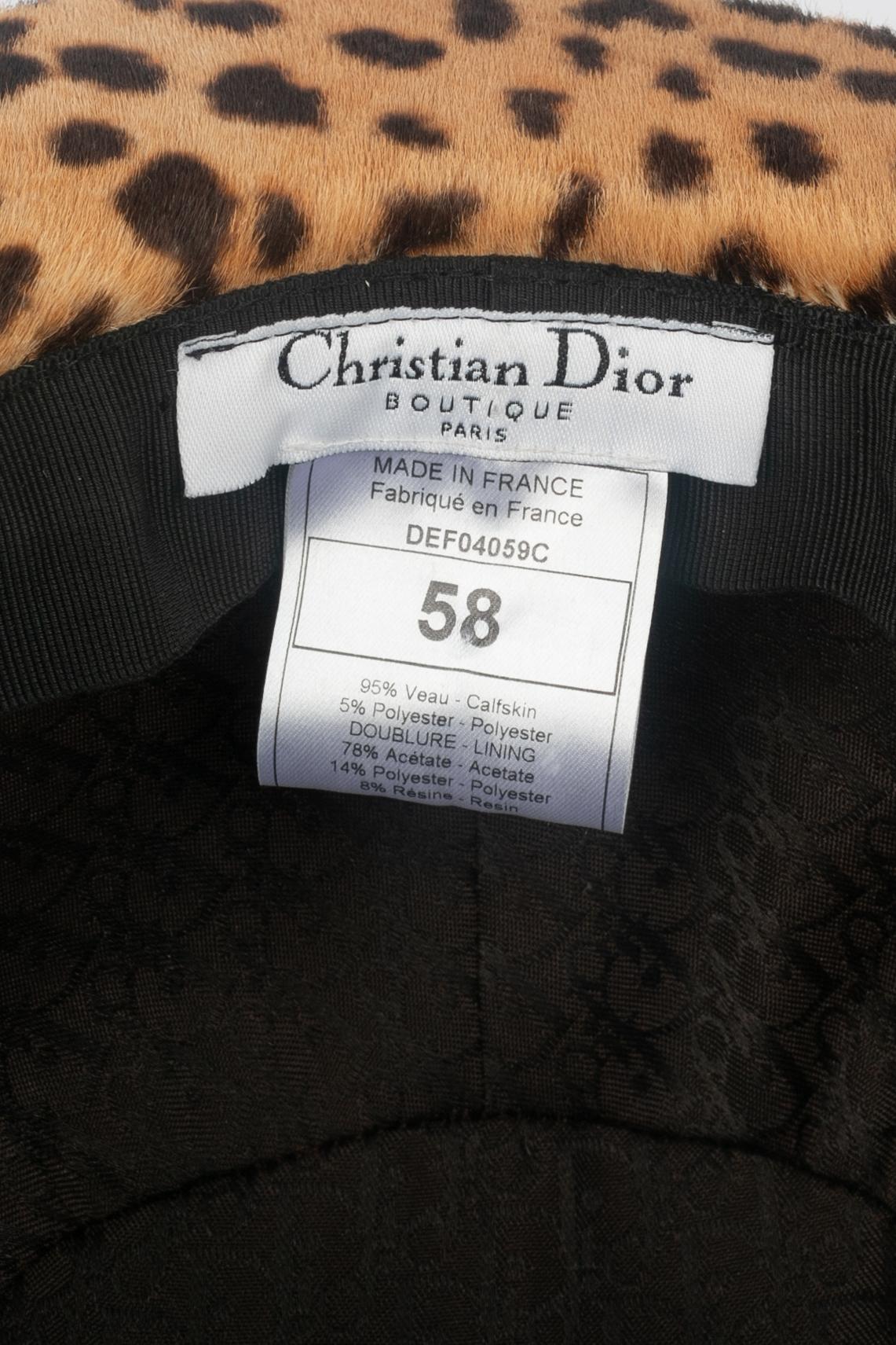 Cappello Christian Dior Inverno 2004 in vendita 4