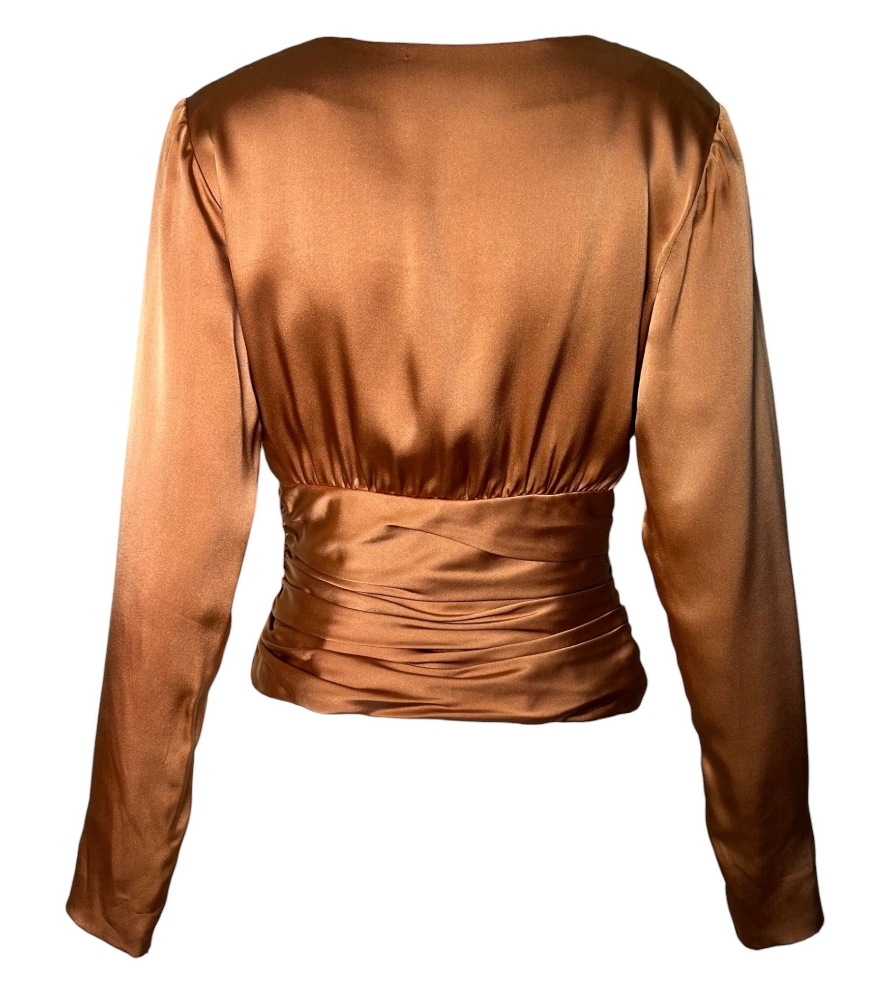 Uno squisito Christian Dior Haute Couture  per la collezione Autunno/Inverno 1987/1988 che celebrava i 40 anni del famigerato 