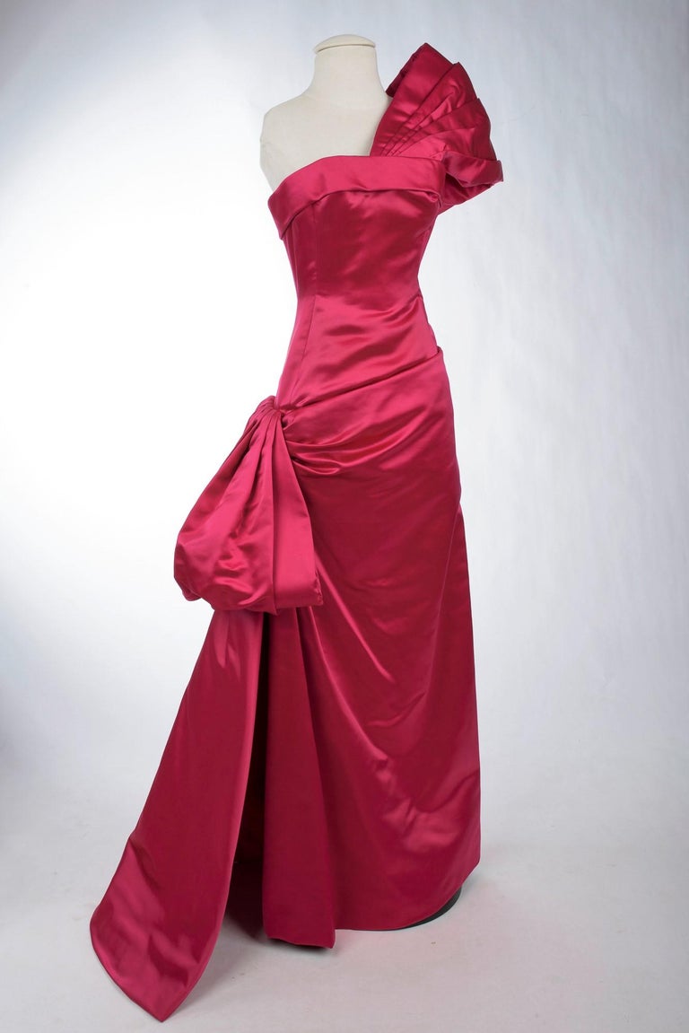 A Christian Dior Haute Couture Evening Dress Numbered 218551 Circa 1959-1965 For Sale 5