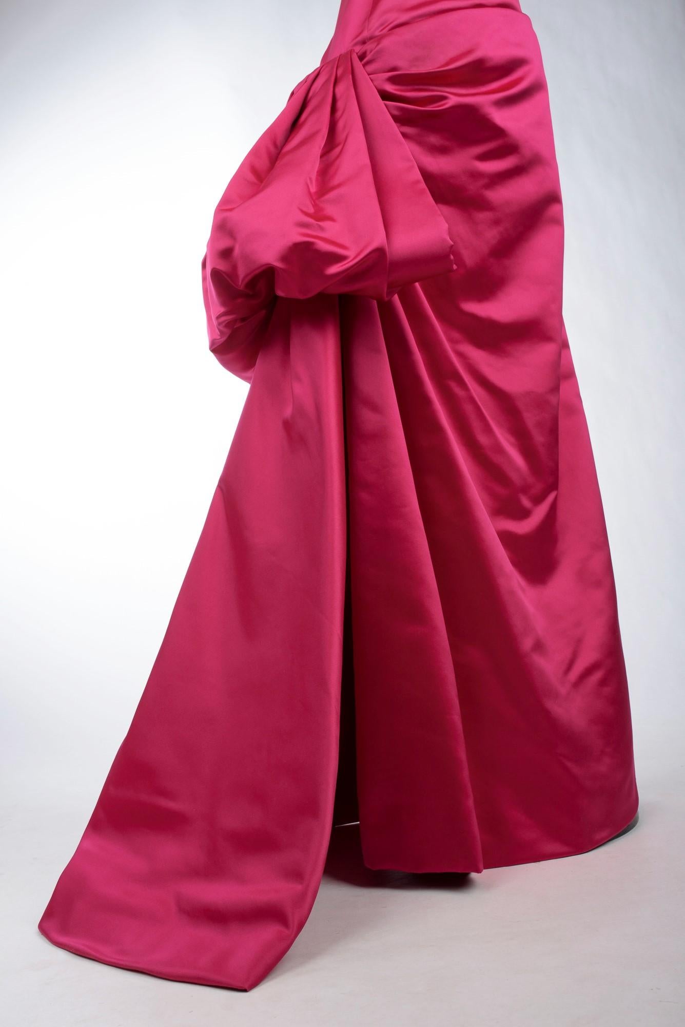 A Christian Dior Haute Couture Evening Dress Numbered 218551 Circa 1959-1965 For Sale 6