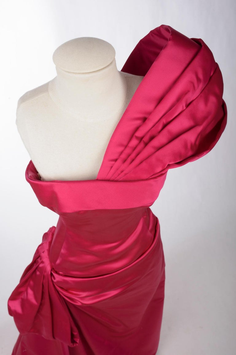 A Christian Dior Haute Couture Evening Dress Numbered 218551 Circa 1959-1965 For Sale 13