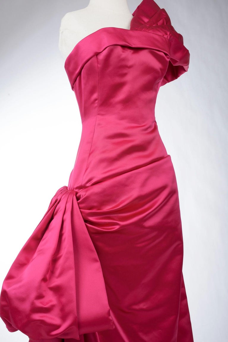 A Christian Dior Haute Couture Evening Dress Numbered 218551 Circa 1959-1965 For Sale 3