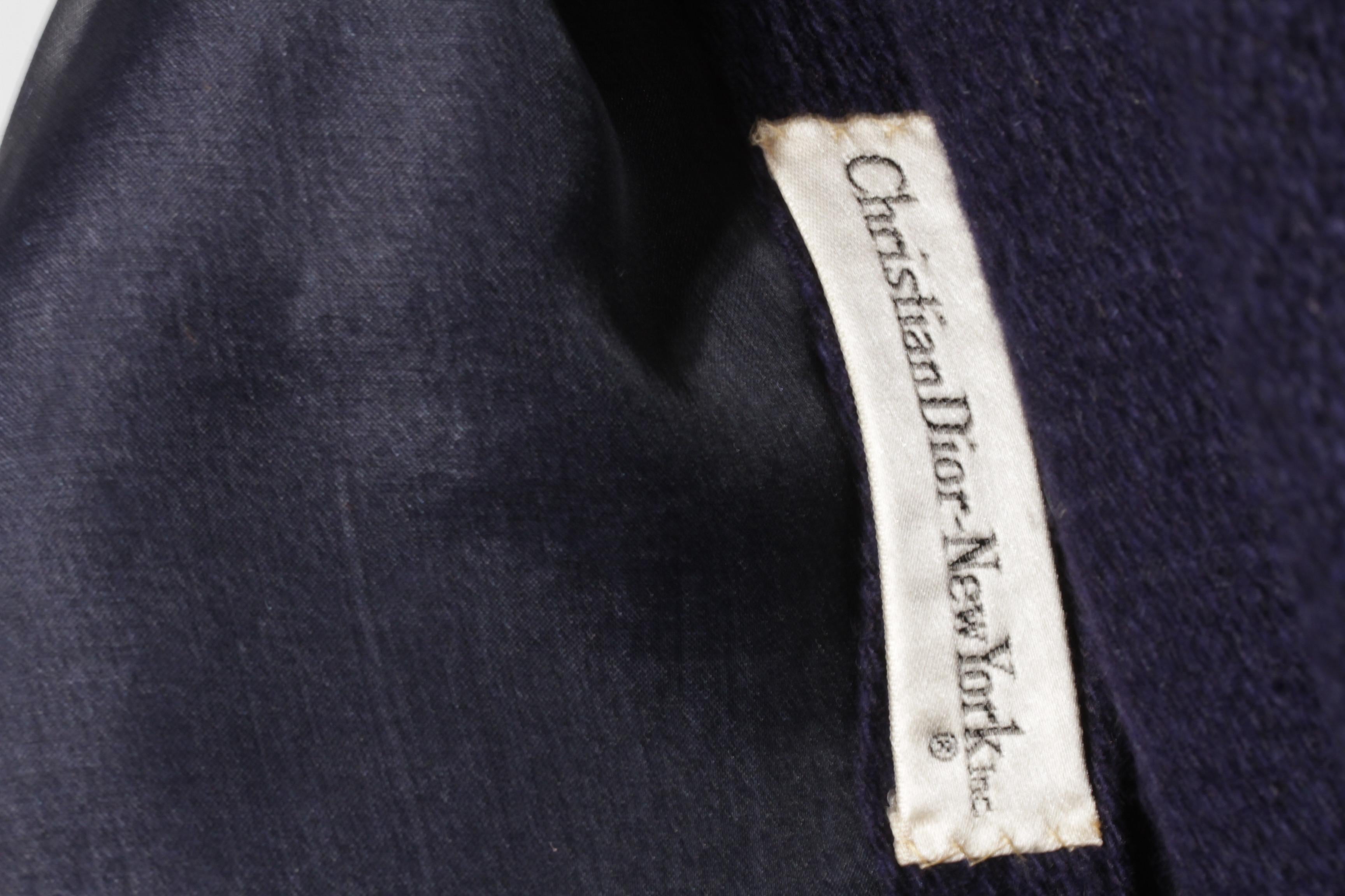Christian Dior, Haute Couture, handgenähtes Ensemble in Oxford-Blau, ca. 1950er Jahre im Angebot 15