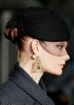Christian Dior Haute Couture Veiled beret, Numero 157 design, Signature piece !