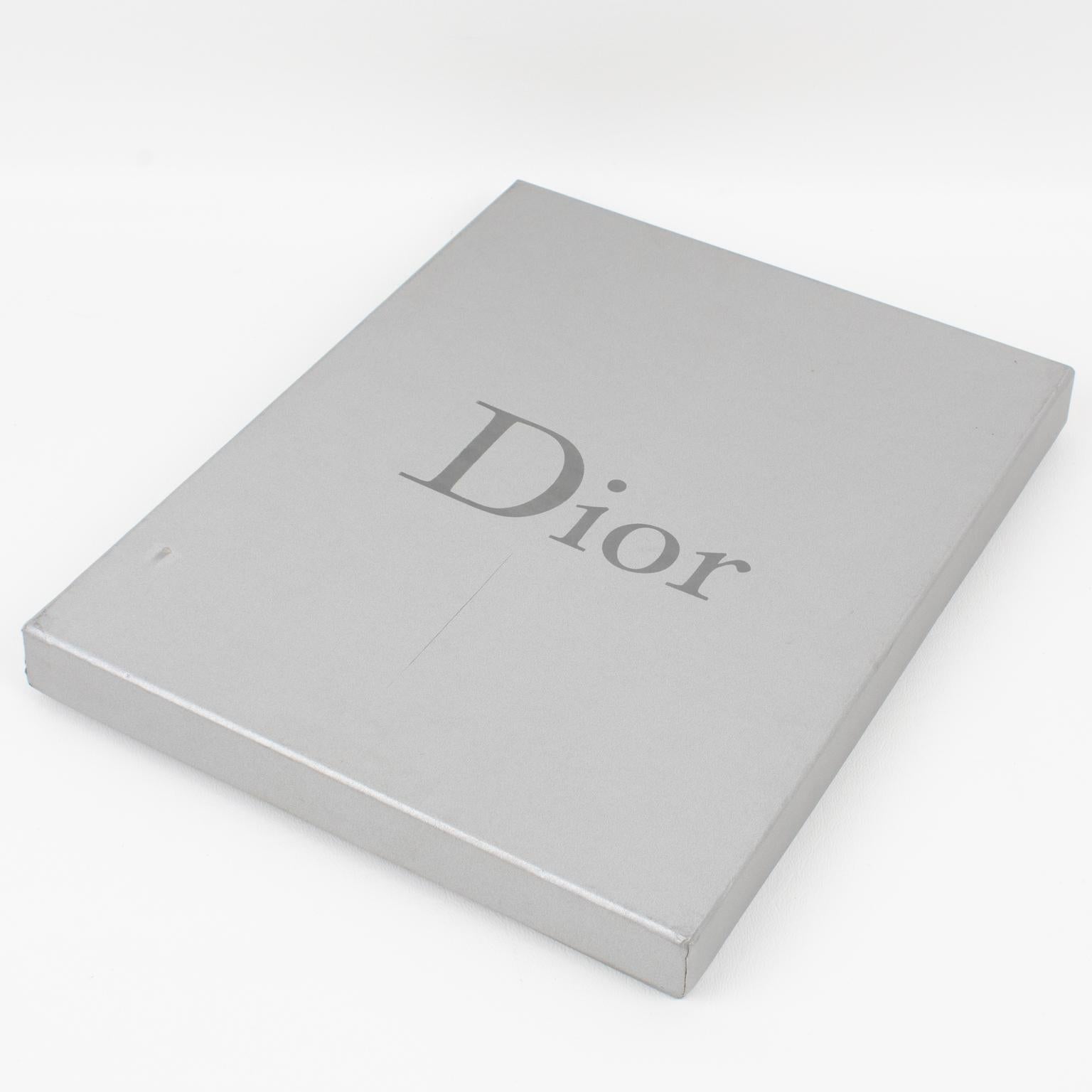 Cornice per foto in argento di Christian Dior Home con logo Dior inciso, anni '90 in vendita 3