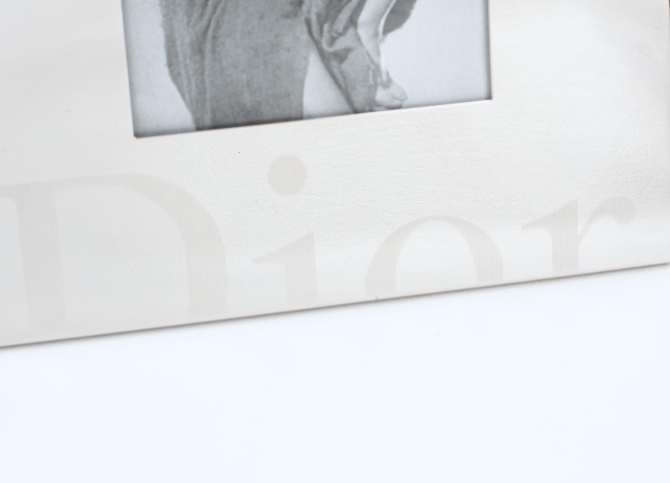 Cornice per foto in argento di Christian Dior Home con logo Dior inciso, anni '90 in vendita 1