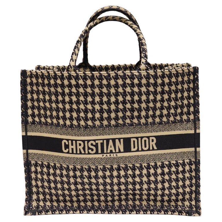 Christian Dior Houndstooth Embroidered Large Book Tote For Sale at 1stDibs