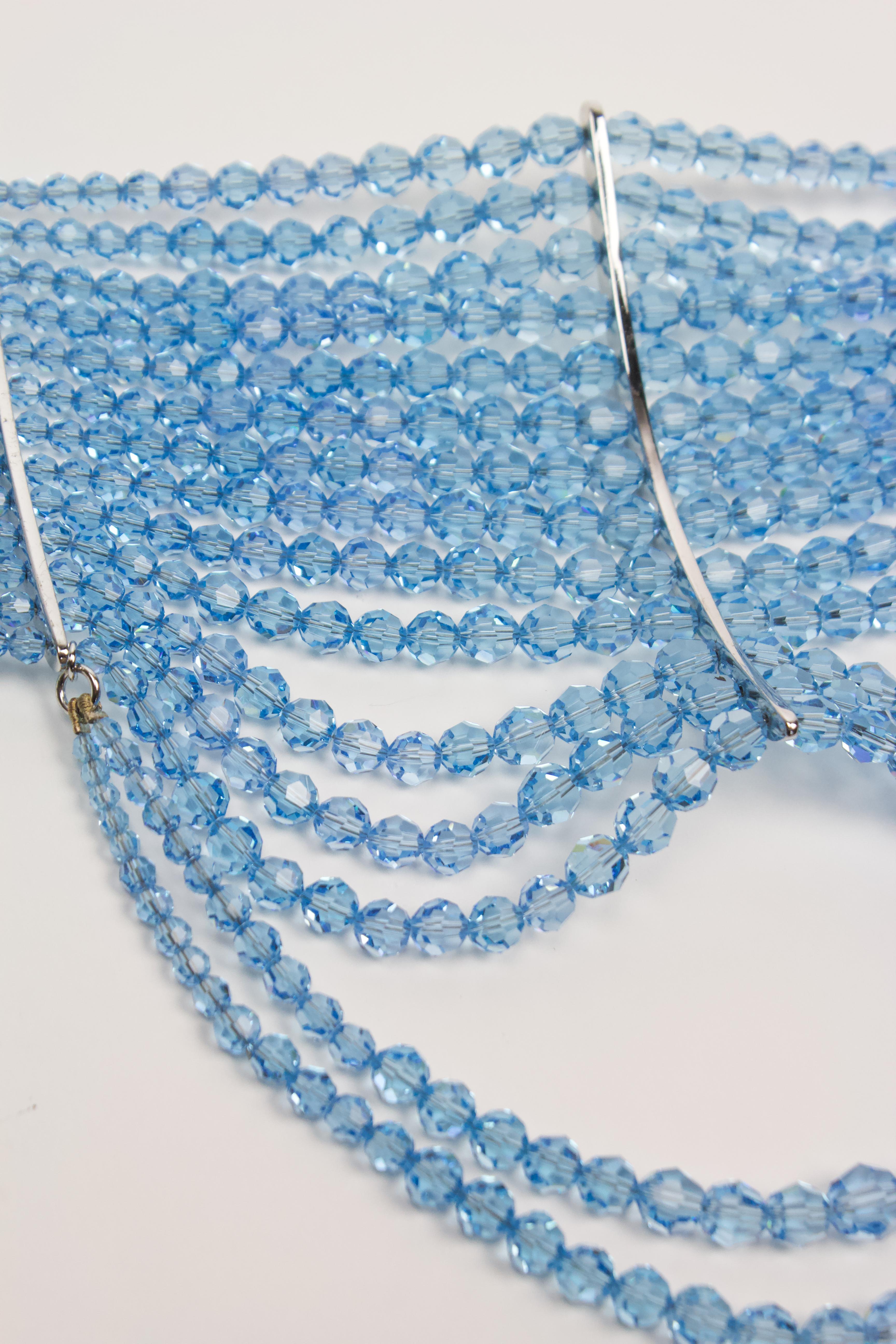 Tour de cou en perles Swarovski bleu glacier de Christian Dior en vente 5