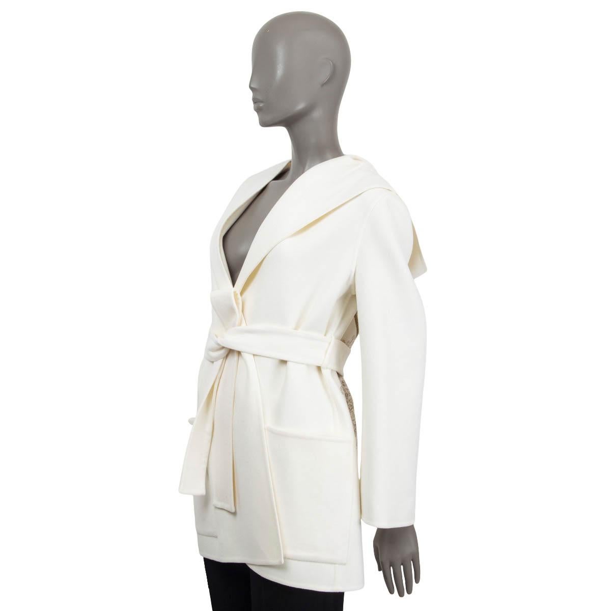 Gray CHRISTIAN DIOR ivory 2022 AROUND THE WORLD EMBROIDERED BELTED Jacket 36 XS For Sale