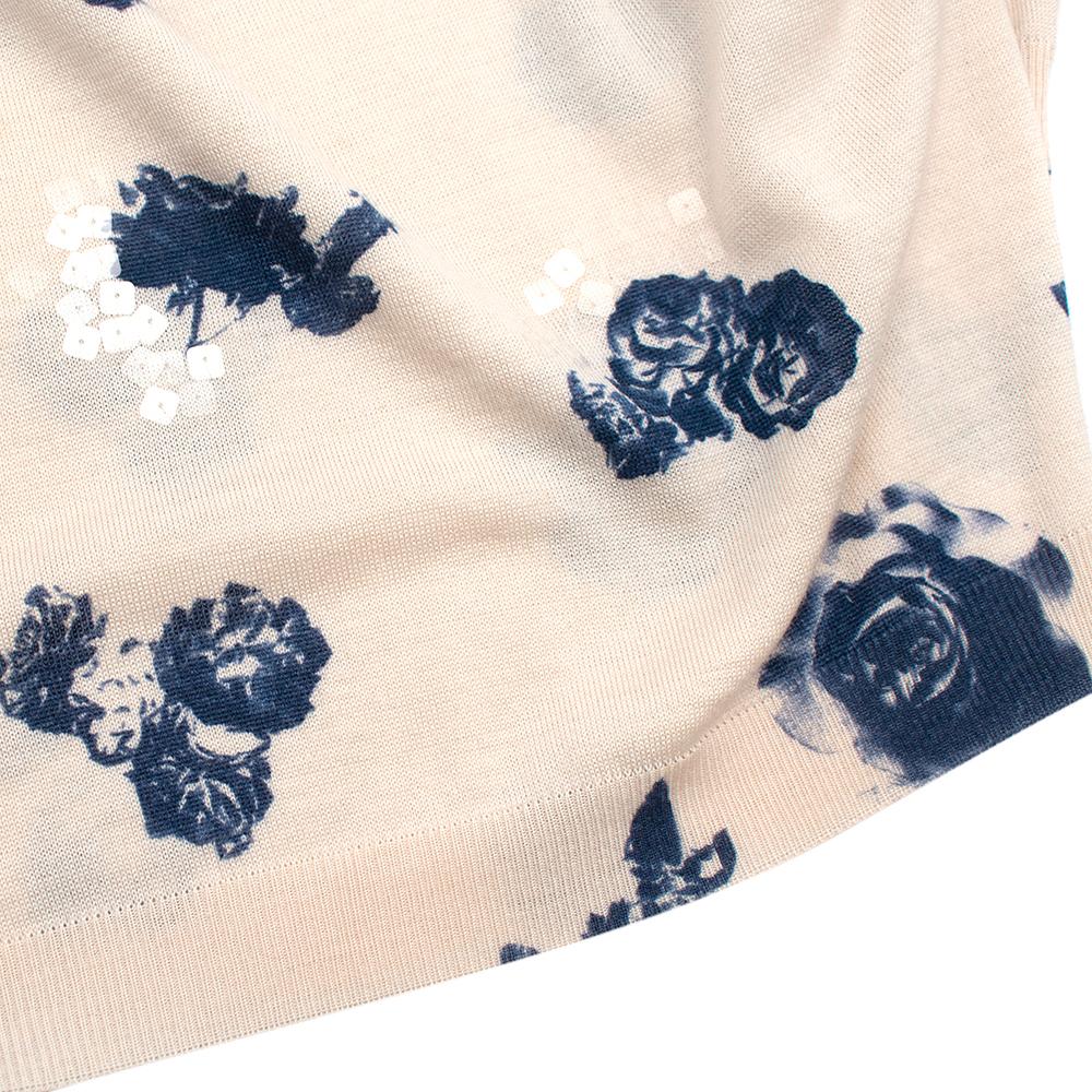 Christian Dior Ivory & Blue Silk Blend Sequin Embellished Knit Sweater Size US 6 For Sale 1