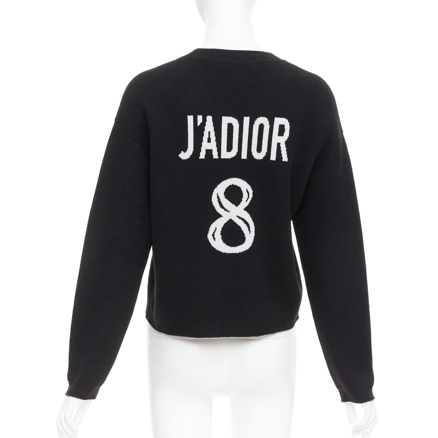 CHRISTIAN DIOR J'adior 8 black cashmere blend  crew neck crop sweater FR34 XS
Reference: YIKK/A00223
Brand: Dior
Designer: Maria Grazia Chiuri
Collection: J'adior 8
Material: Cashmere, Blend
Color: Black, Cream
Pattern: Solid
Closure: Pullover
Made