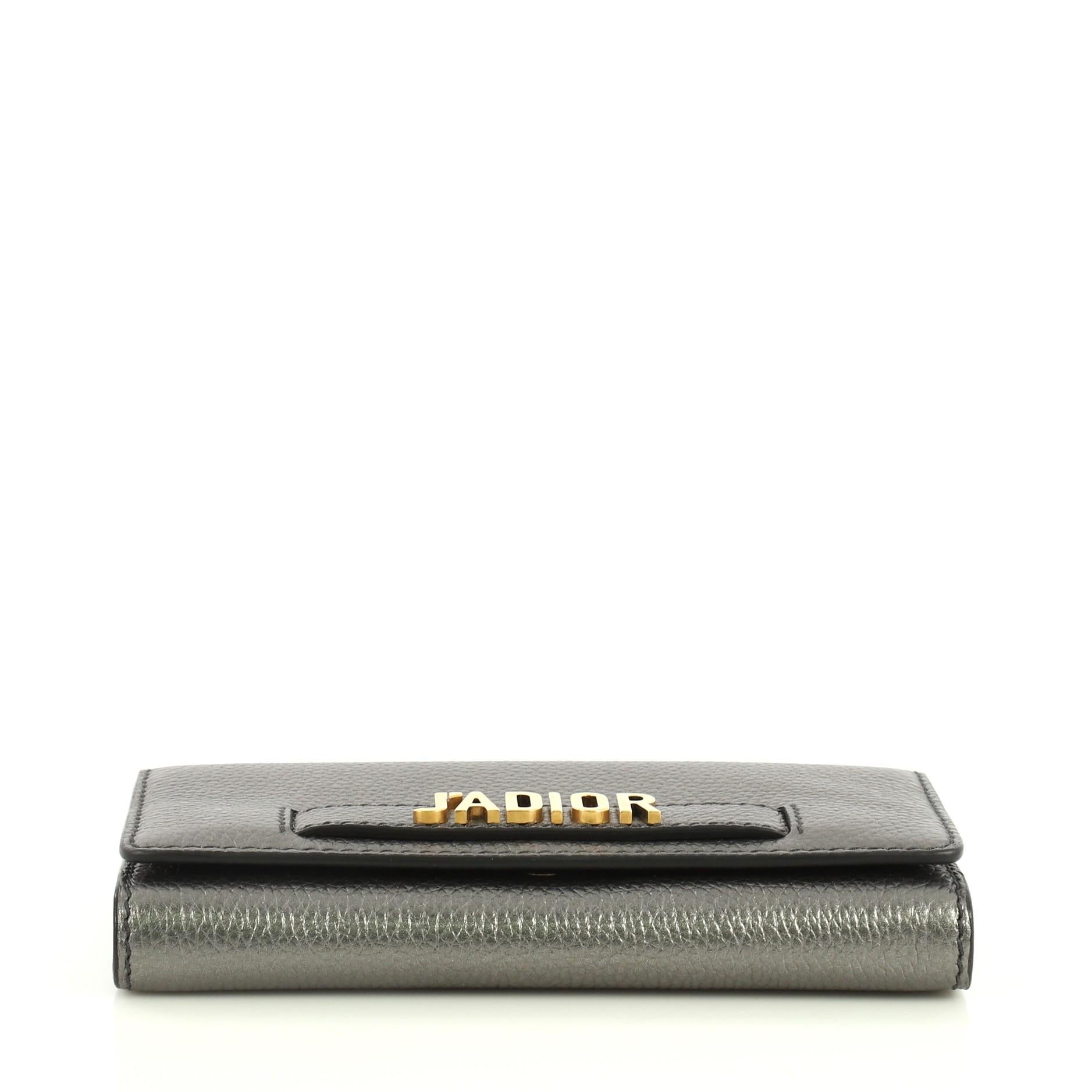j'adior wallet on chain