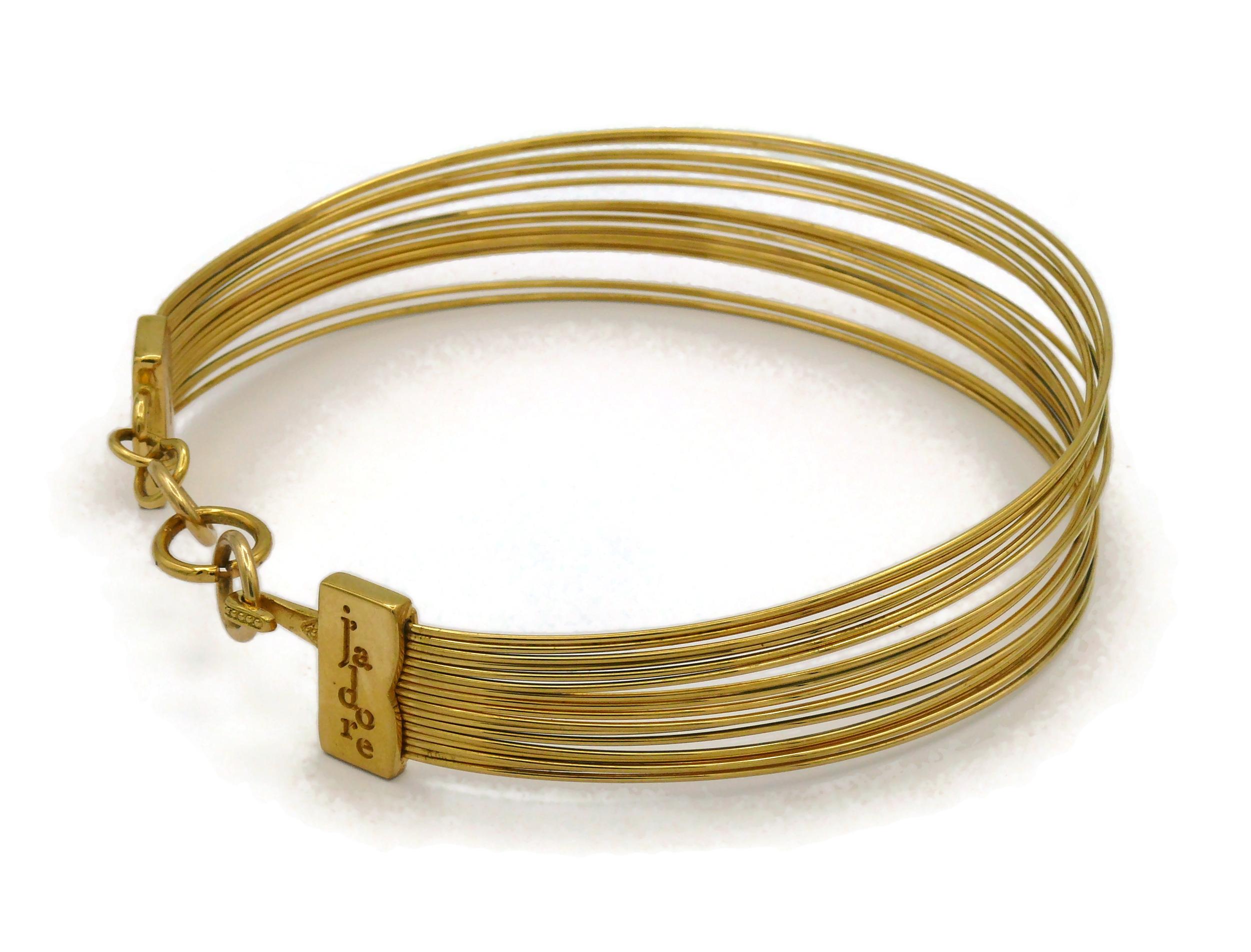 CHRISTIAN DIOR J'Adore Gold Tone Wire Choker Necklace Small Model In Good Condition In Nice, FR
