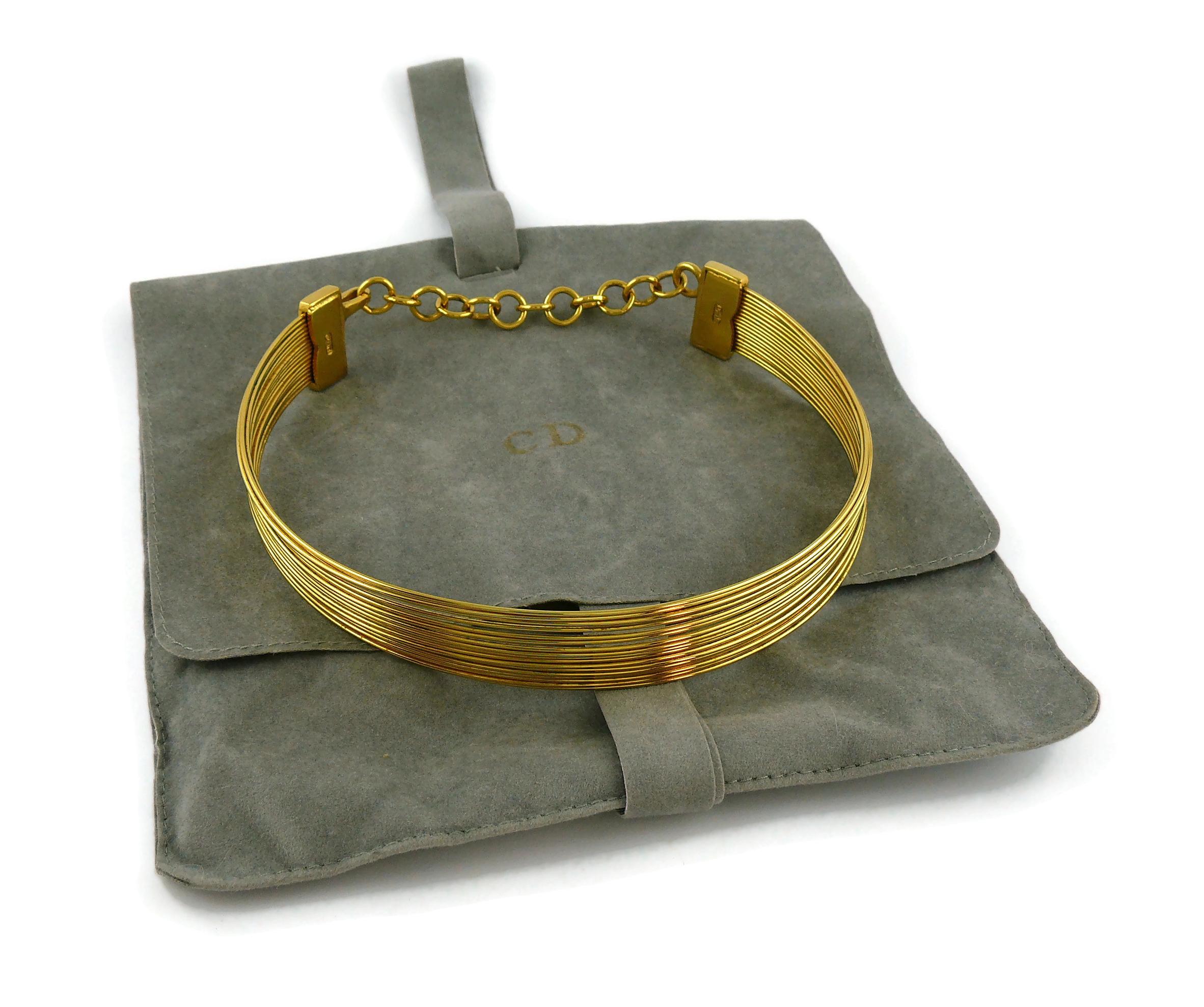  Christian Dior J'Adore - Collier ras du cou en fil d'acier doré Pour femmes 