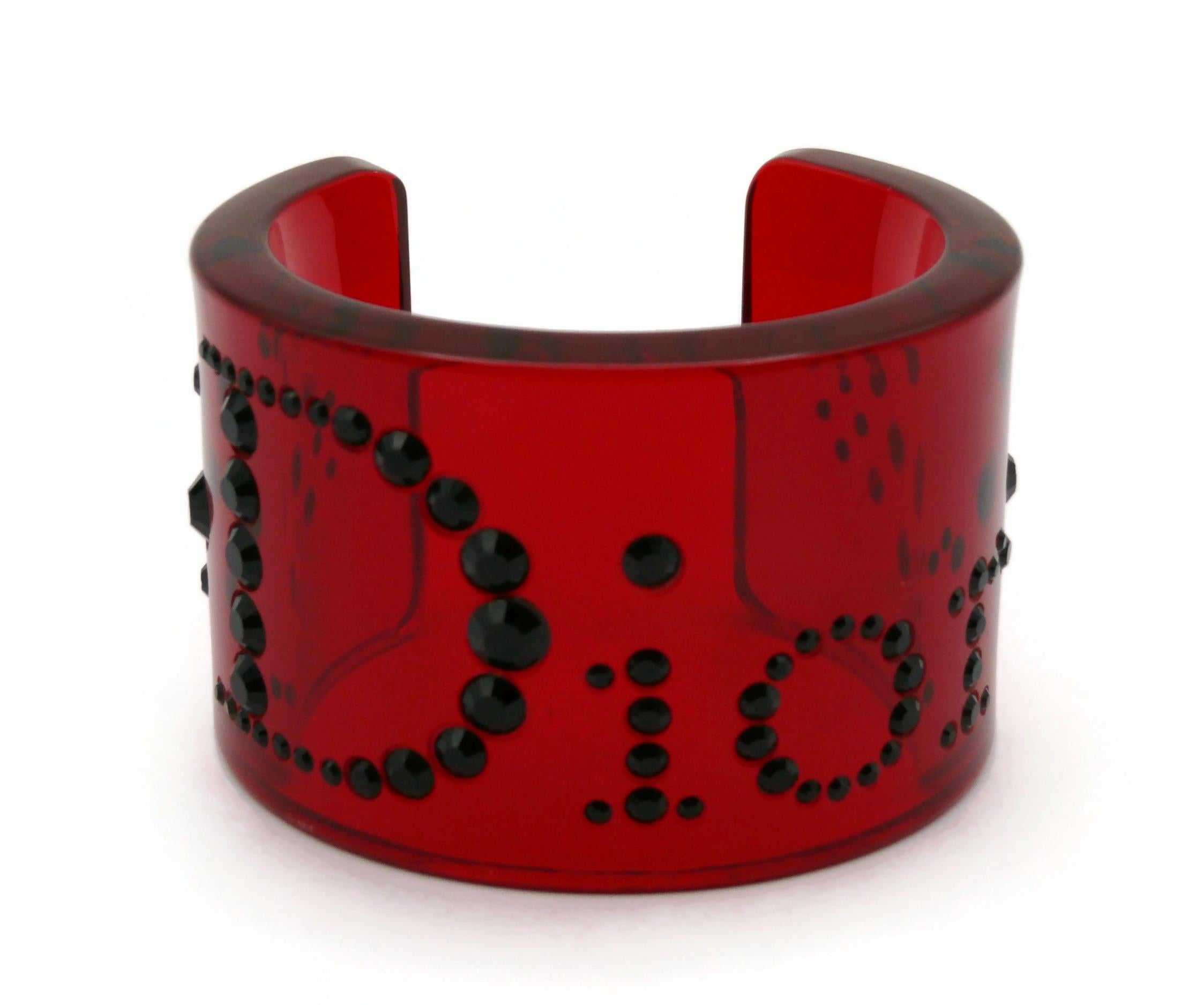 CHRISTIAN DIOR Jewelled Red Resin Cuff Bracelet In Good Condition For Sale In Nice, FR