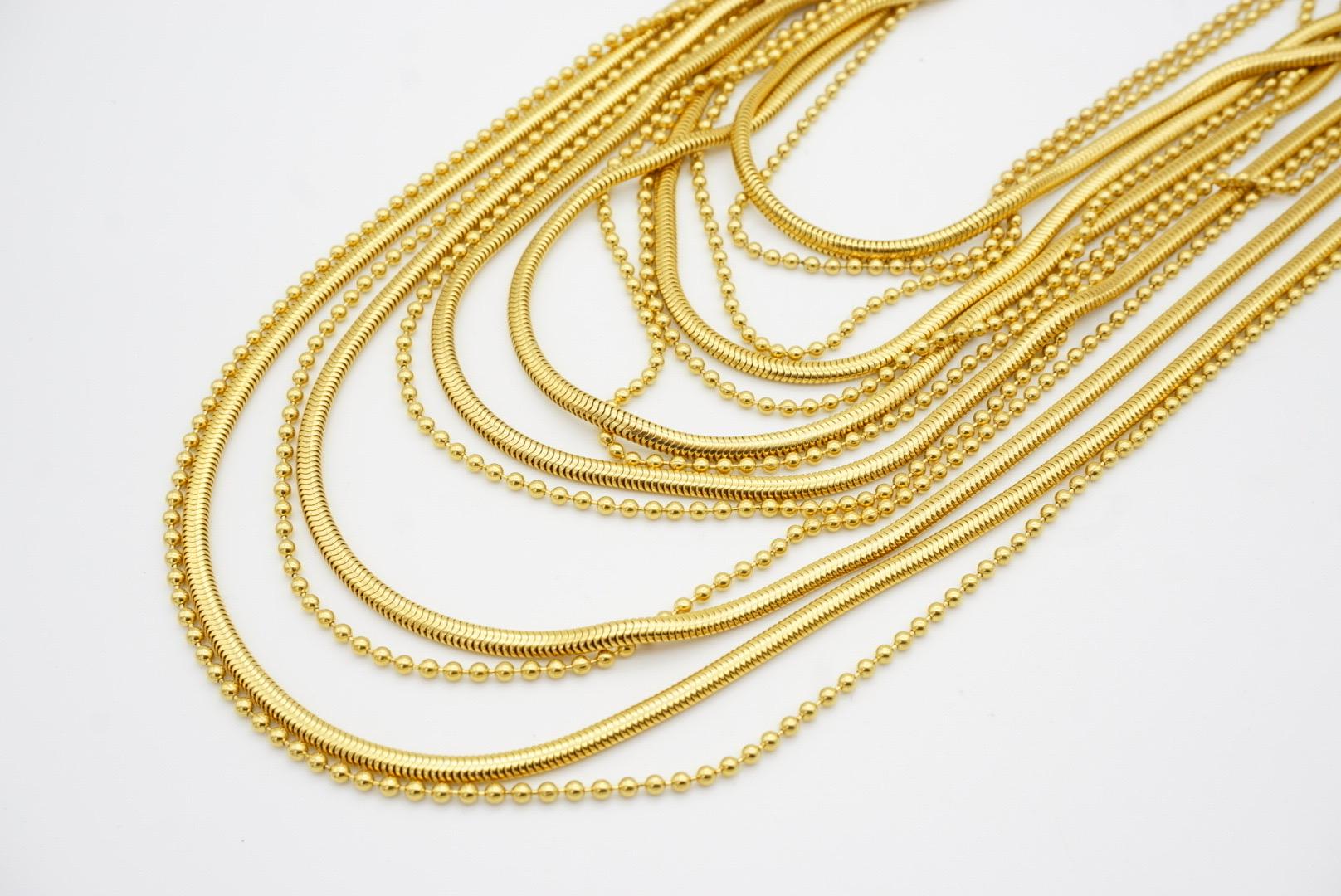 John Galliano for Christian Dior 1990s Masai Collana lunga a più fili di serpente Dot Dot in vendita 6