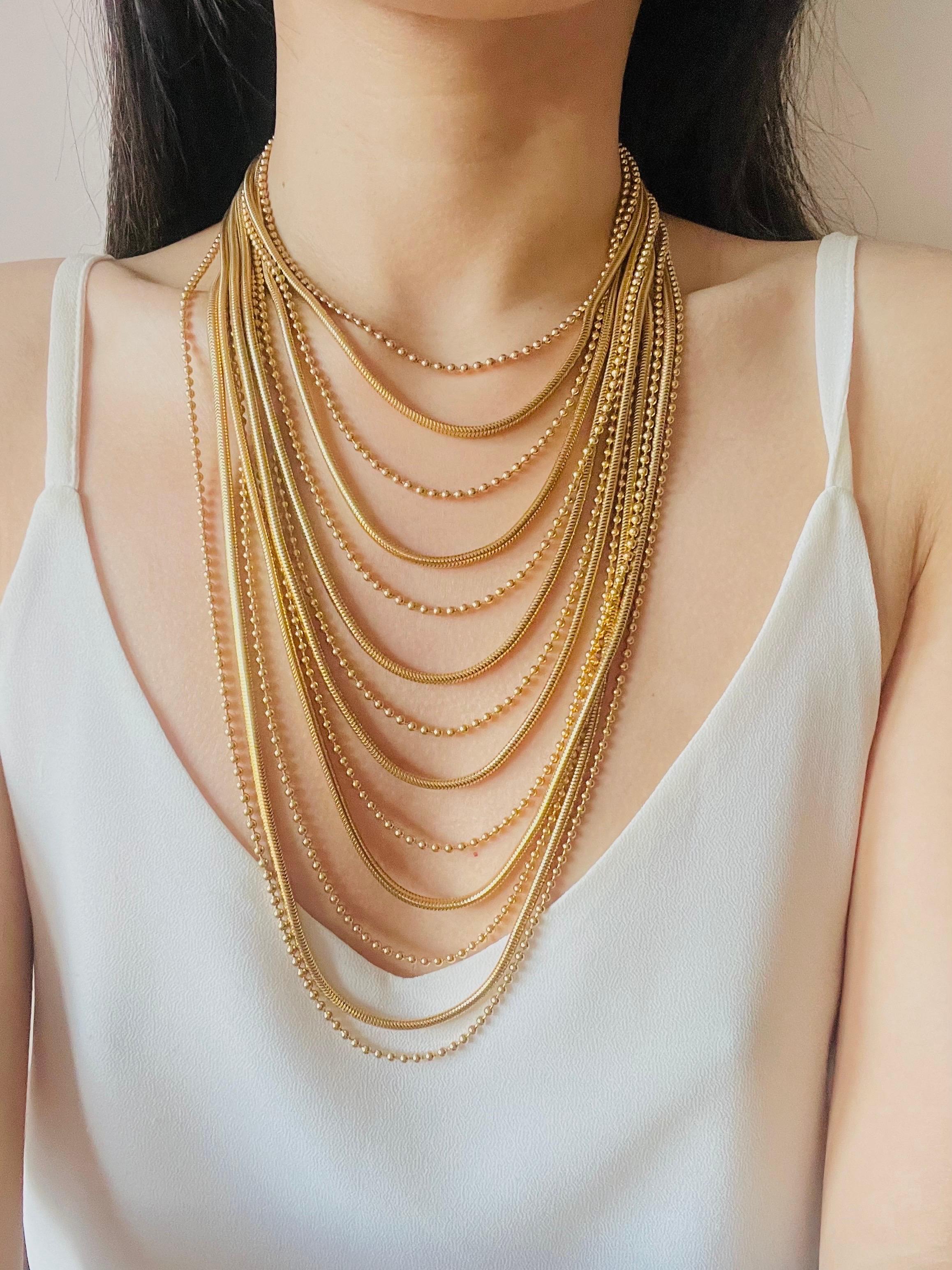 John Galliano for Christian Dior 1990s Masai Collana lunga a più fili di serpente Dot Dot in vendita 3