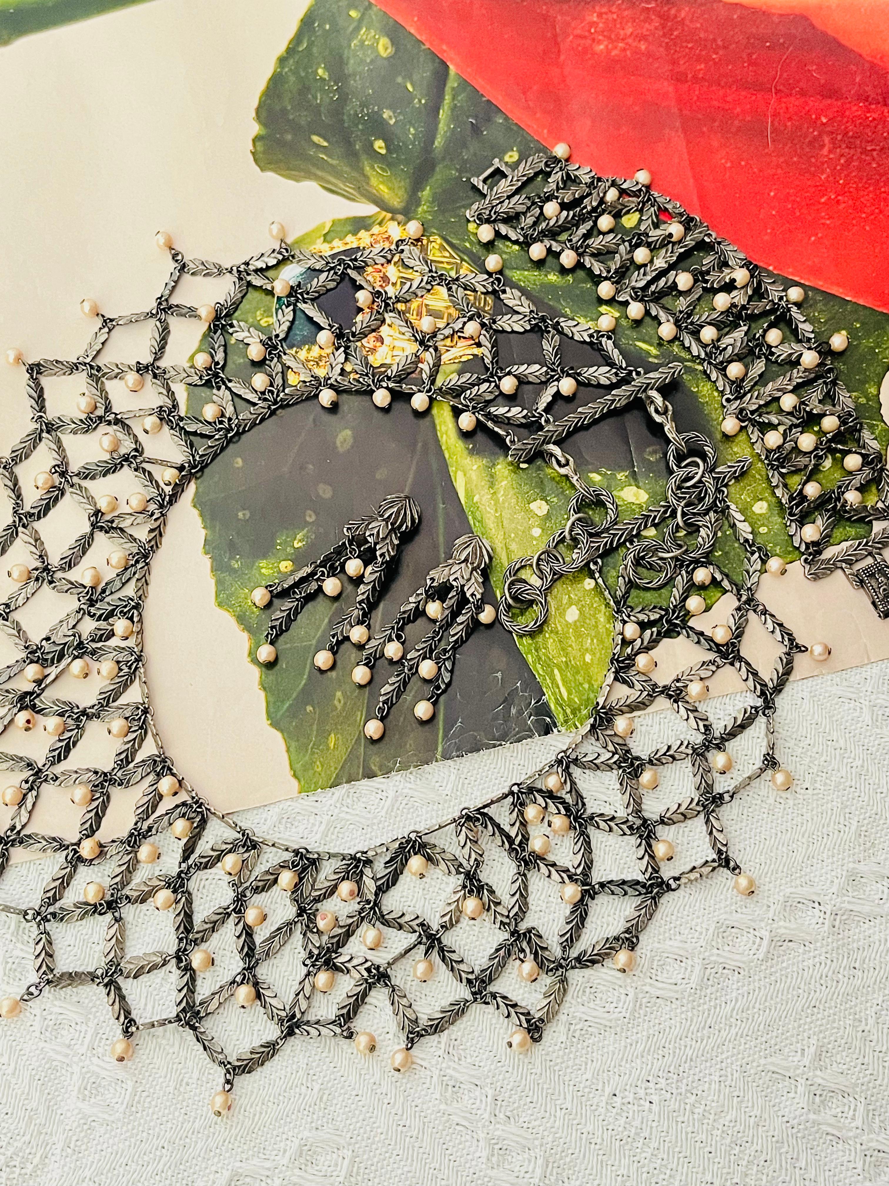 CHRISTIAN DIOR John Galliano 1998 Beads Pearls Leaf Feather Layer Lattice 3 Set In Good Condition For Sale In Wokingham, England