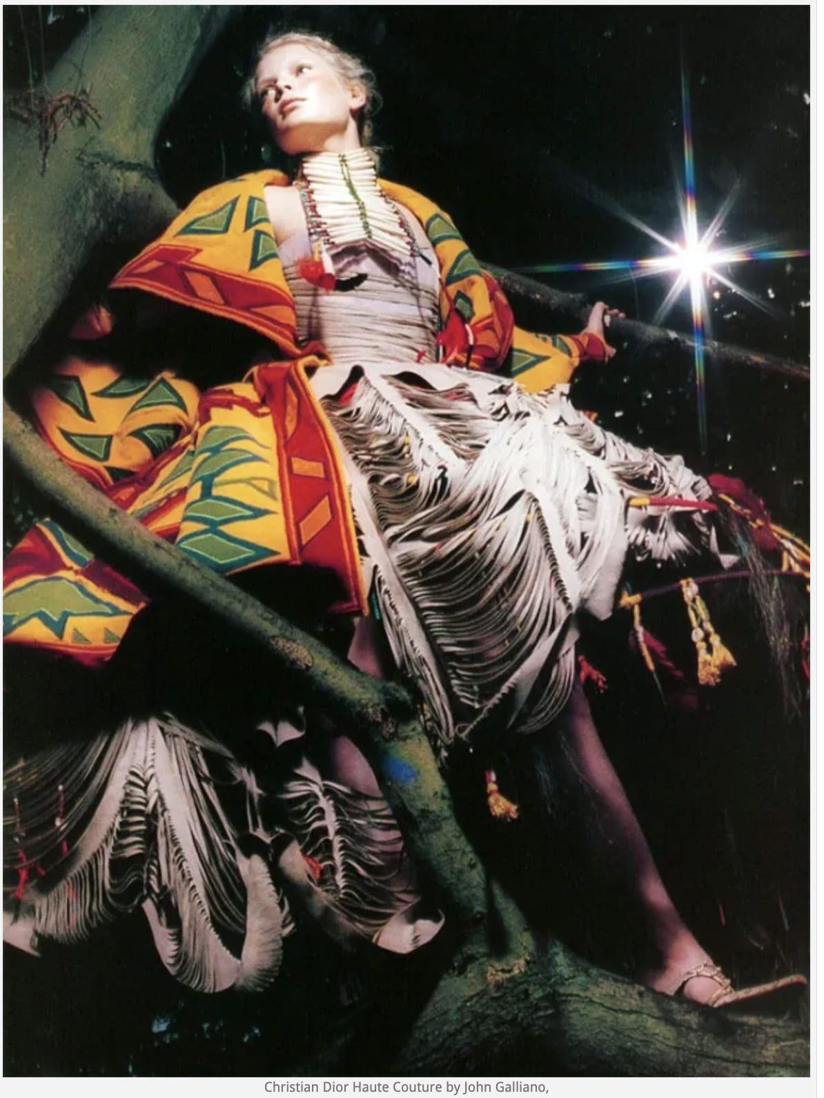 da uomo o donna CHRISTIAN DIOR John Galliano for Christian Dior 1998 Collana a girocollo a 5 fili con perline Maasai Avorio in vendita