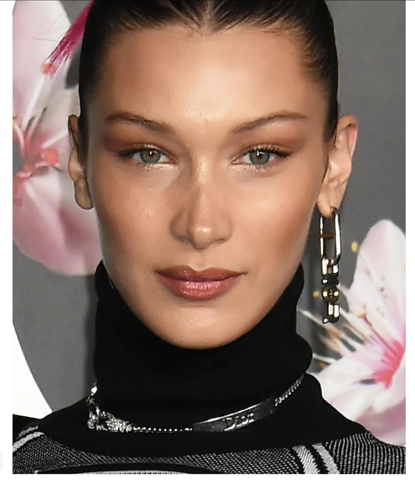 Femenino o masculino CHRISTIAN DIOR John Galliano 2003 Logotipo Cristales Duros Collar Gargantilla de Plata en venta