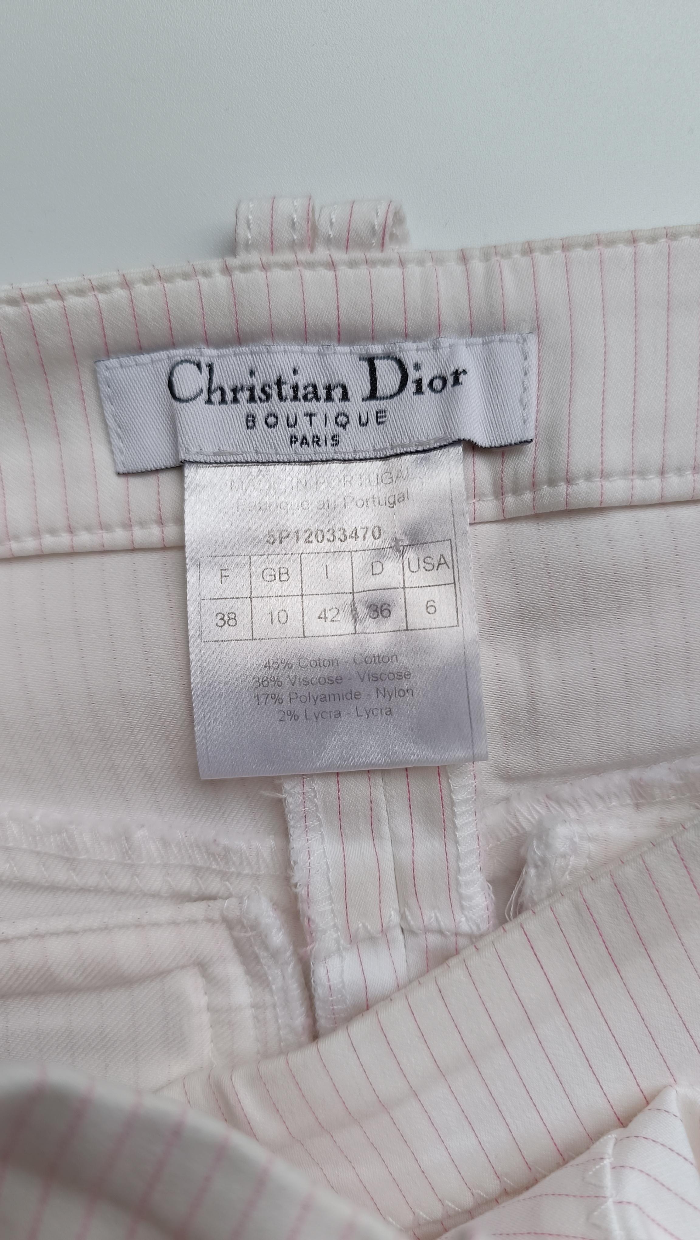 Christian Dior & John Galliano 2005 pensil Baumwollrock mit Logo und KnopfleisteY2K im Angebot 15