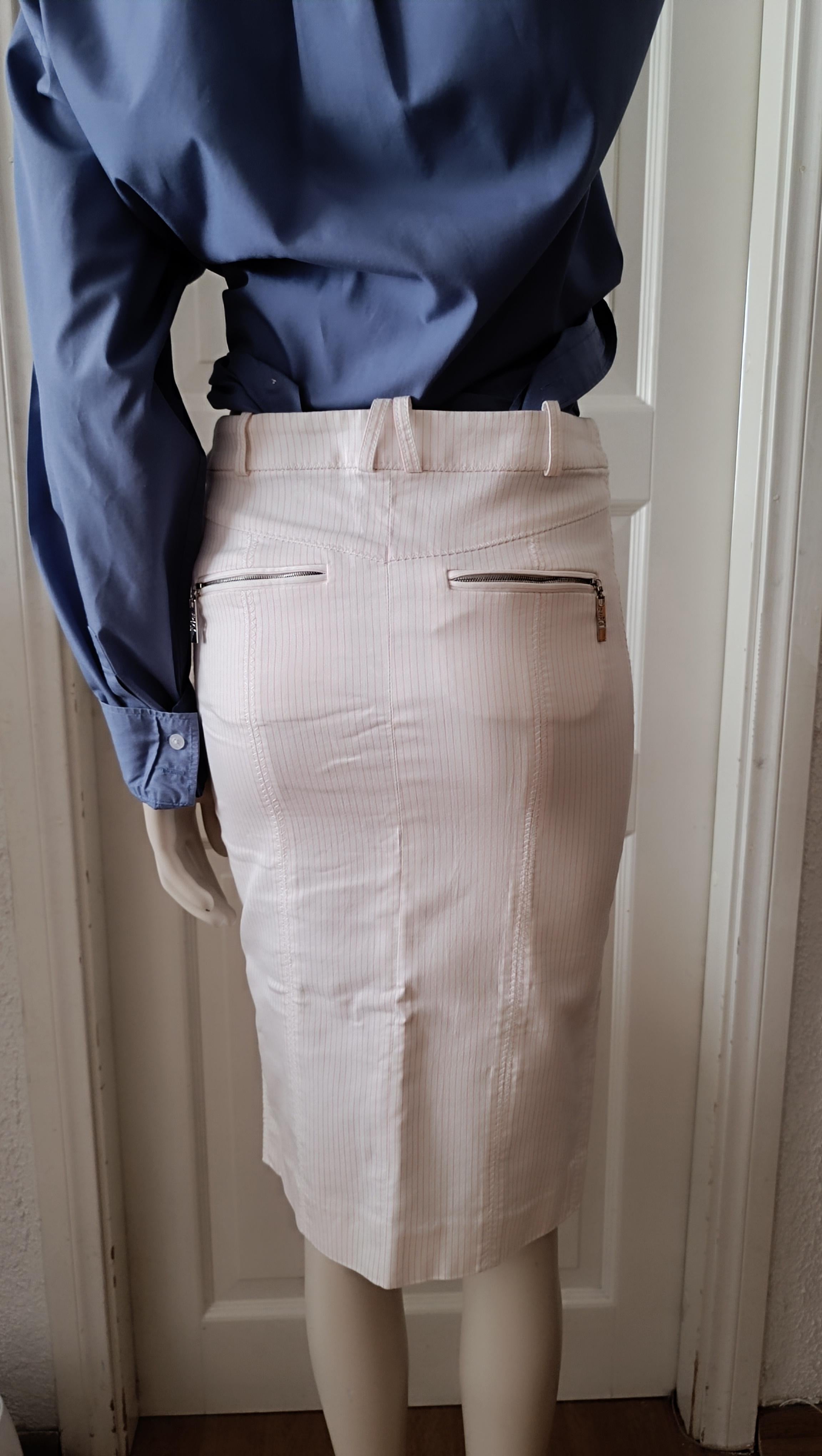 Women's Christian Dior & John Galliano 2005 pensil cotton Skirt logo buttonY2K For Sale