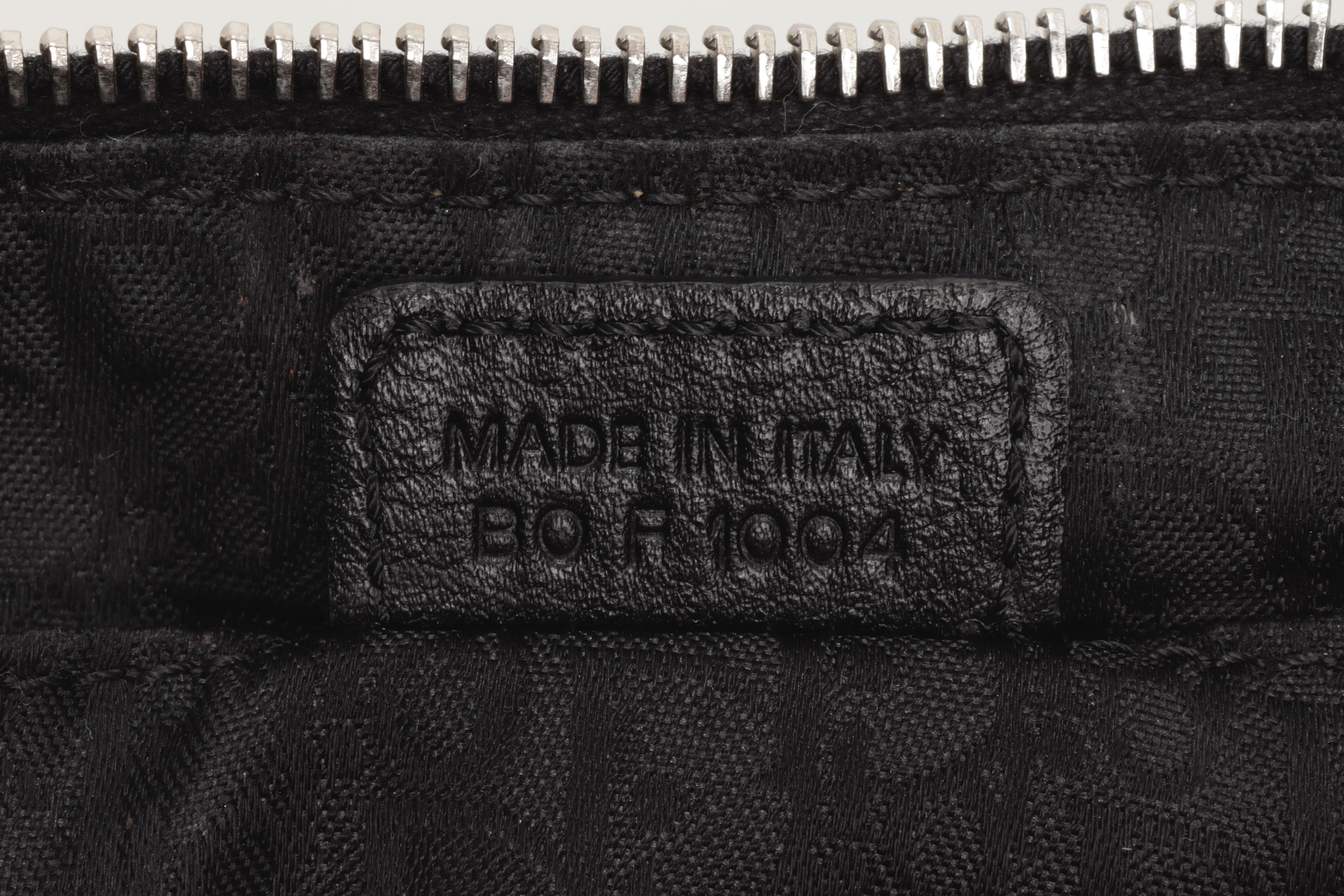 Christian Dior John Galliano for Christian Dior Baguette Bag Baguette Spell Out Logo Strap in Black Leather en vente 6