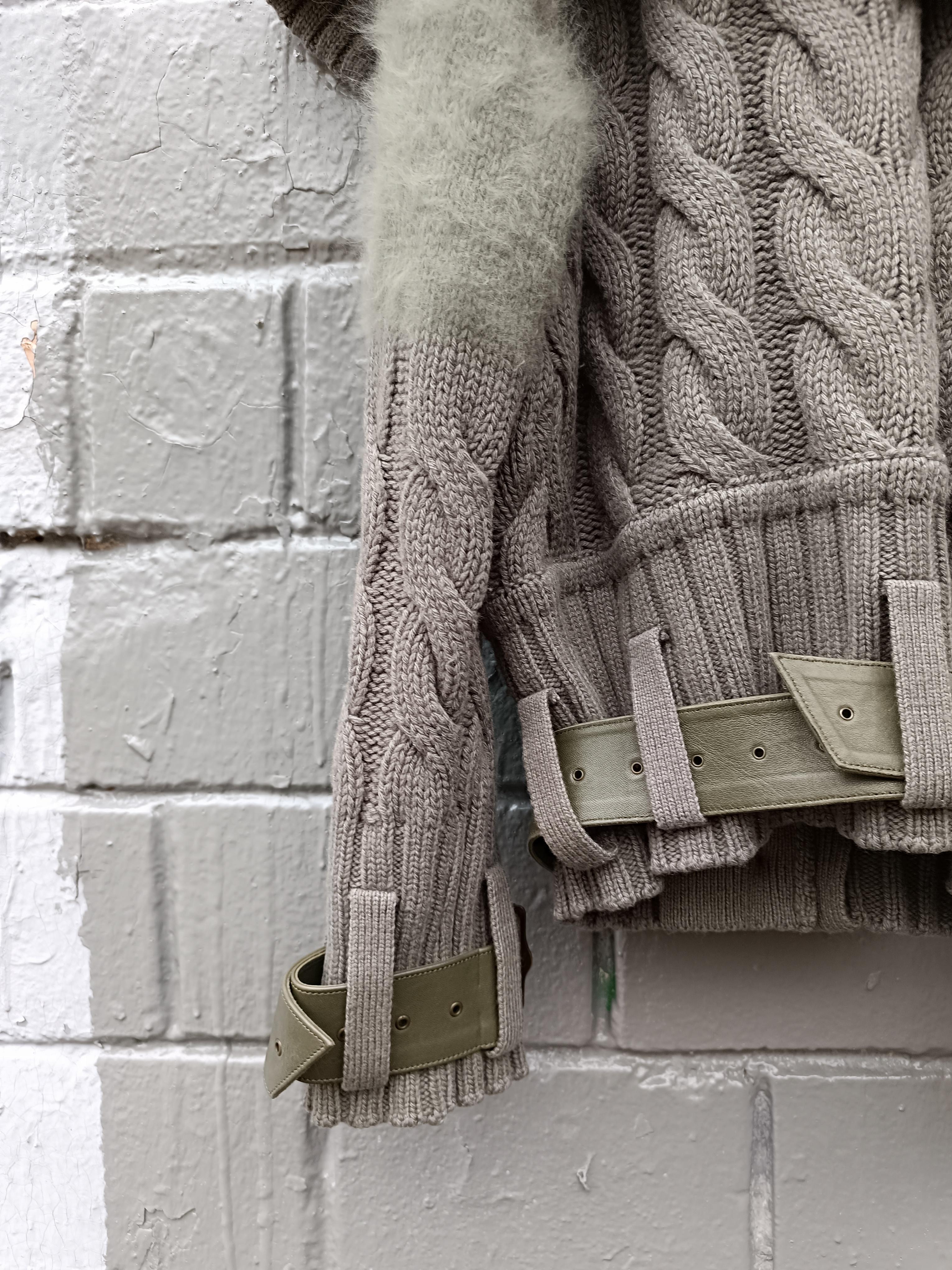 Christian Dior & John Galliano F/W 2003 Cardigan en maille en vente 14