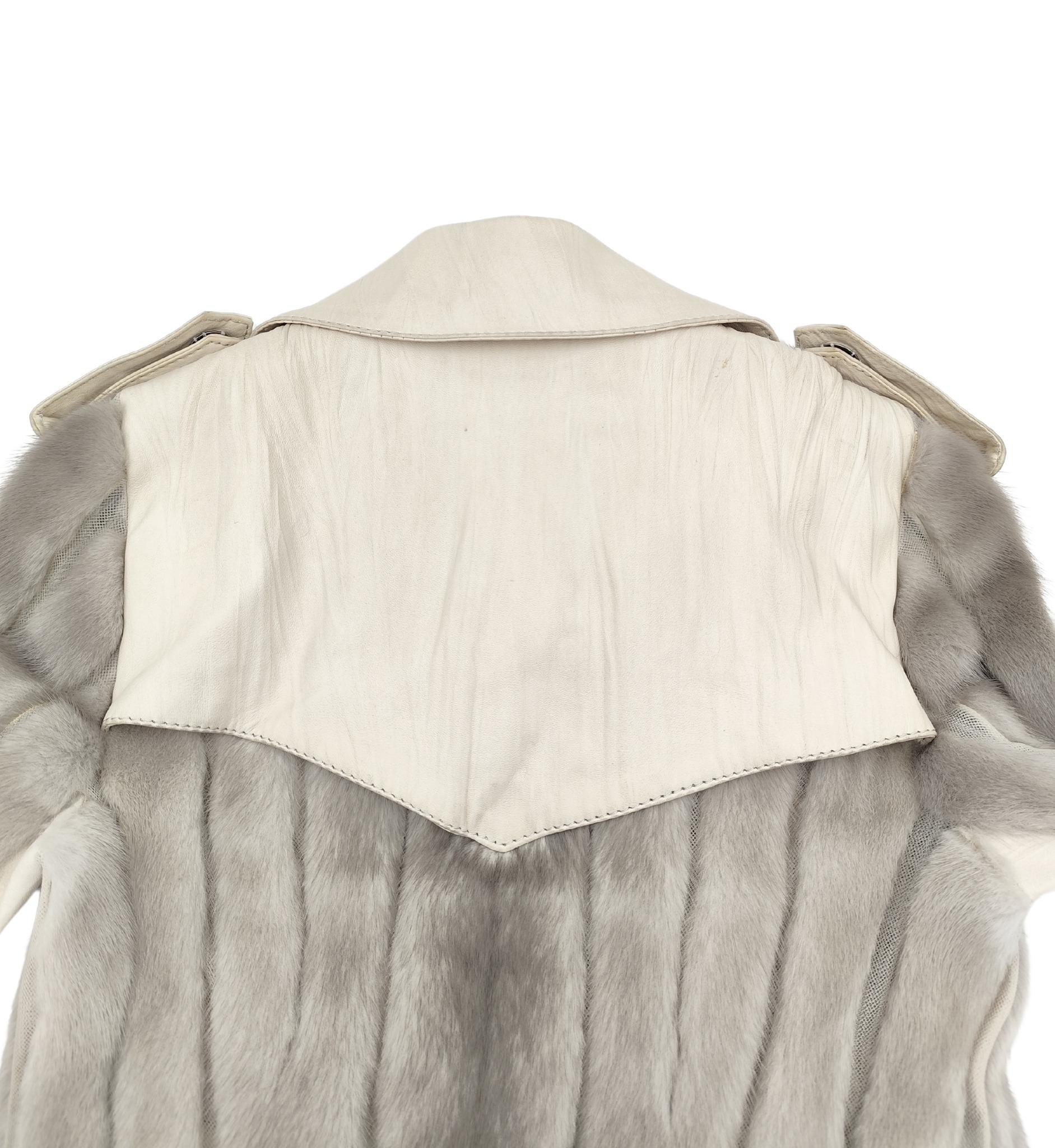 Christian Dior John Galliano H/W 2006 Graue Jacke aus Nerzpelz und Leder im Angebot 3