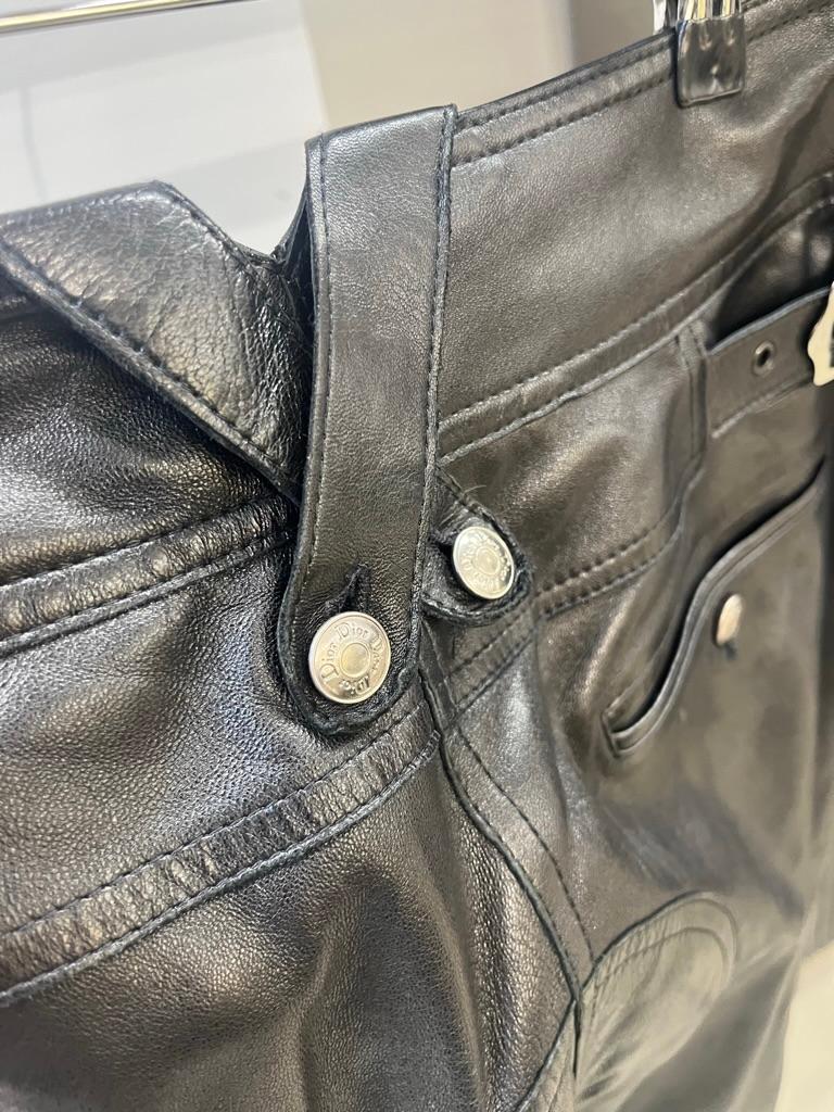 Christian Dior
John Galliano Leather Cargo Buckle Pants
Size 36

Beautiful Christian Dior by John Galliano leather cargo buckle pants in a size 36 . In great condition without any flaws, super cool piece. All buttons and and zippers are still