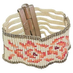 Christian Dior John Galliano Masai 1997 – Kultiges Armband aus weißen, roten und rosa Perlen