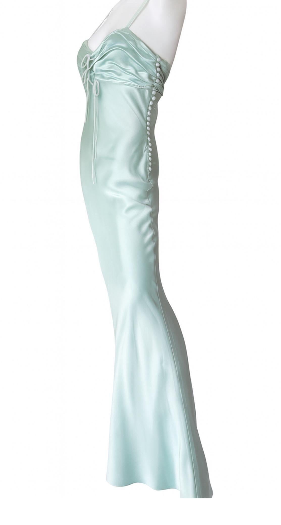 CHRISTIAN DIOR JOHN GALLIANO Raro conjunto 2004 de bata de seda y capelina de plumas en Bueno estado para la venta en Woodland Hills, CA