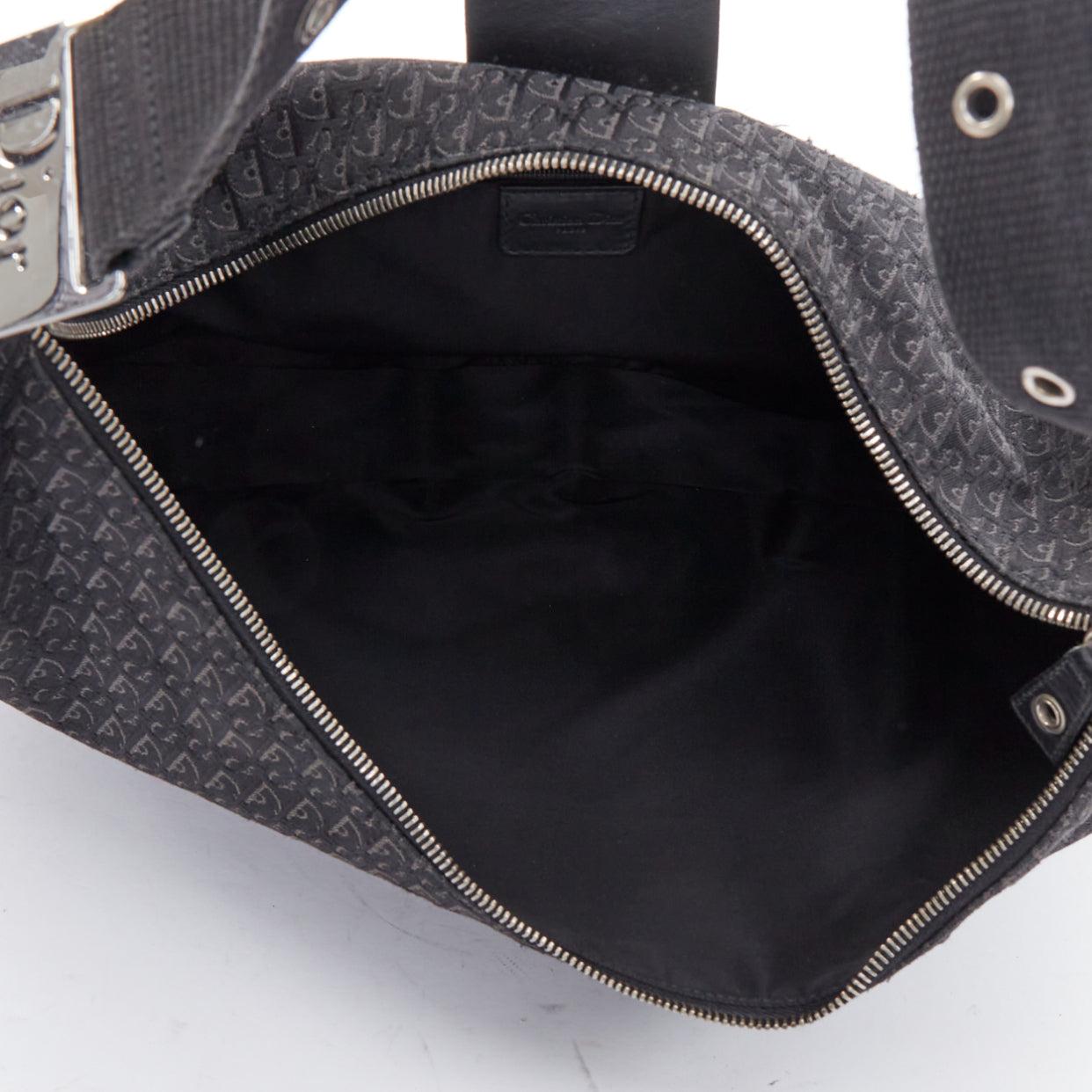 CHRISTIAN DIOR John Galliano Street Chic Hobo black Diorissimo crossbody bag For Sale 4