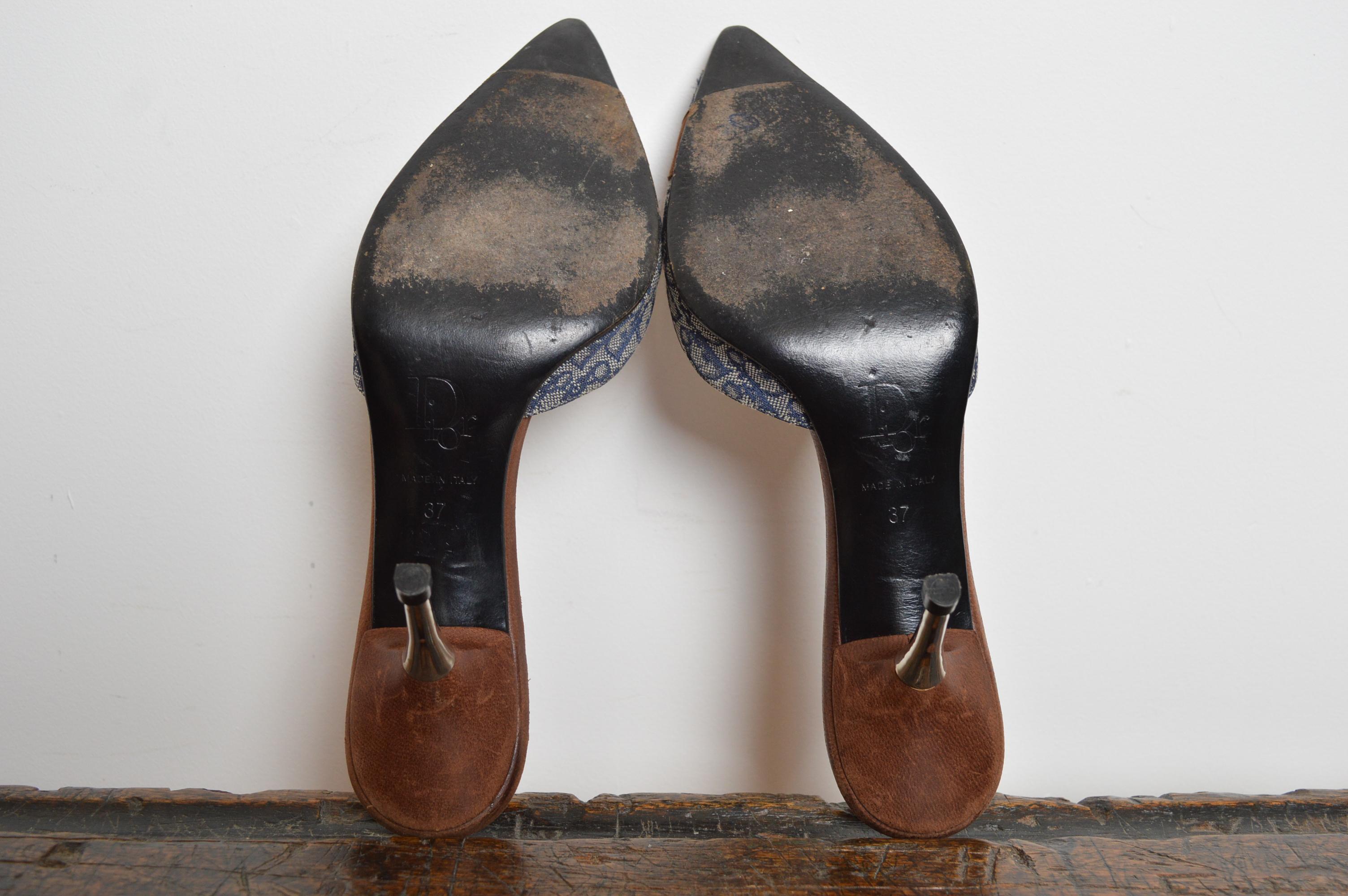 Christian Dior John Galliano Y2k CD Buckle Pointed Blue Brown Mules Kitten Heels For Sale 10
