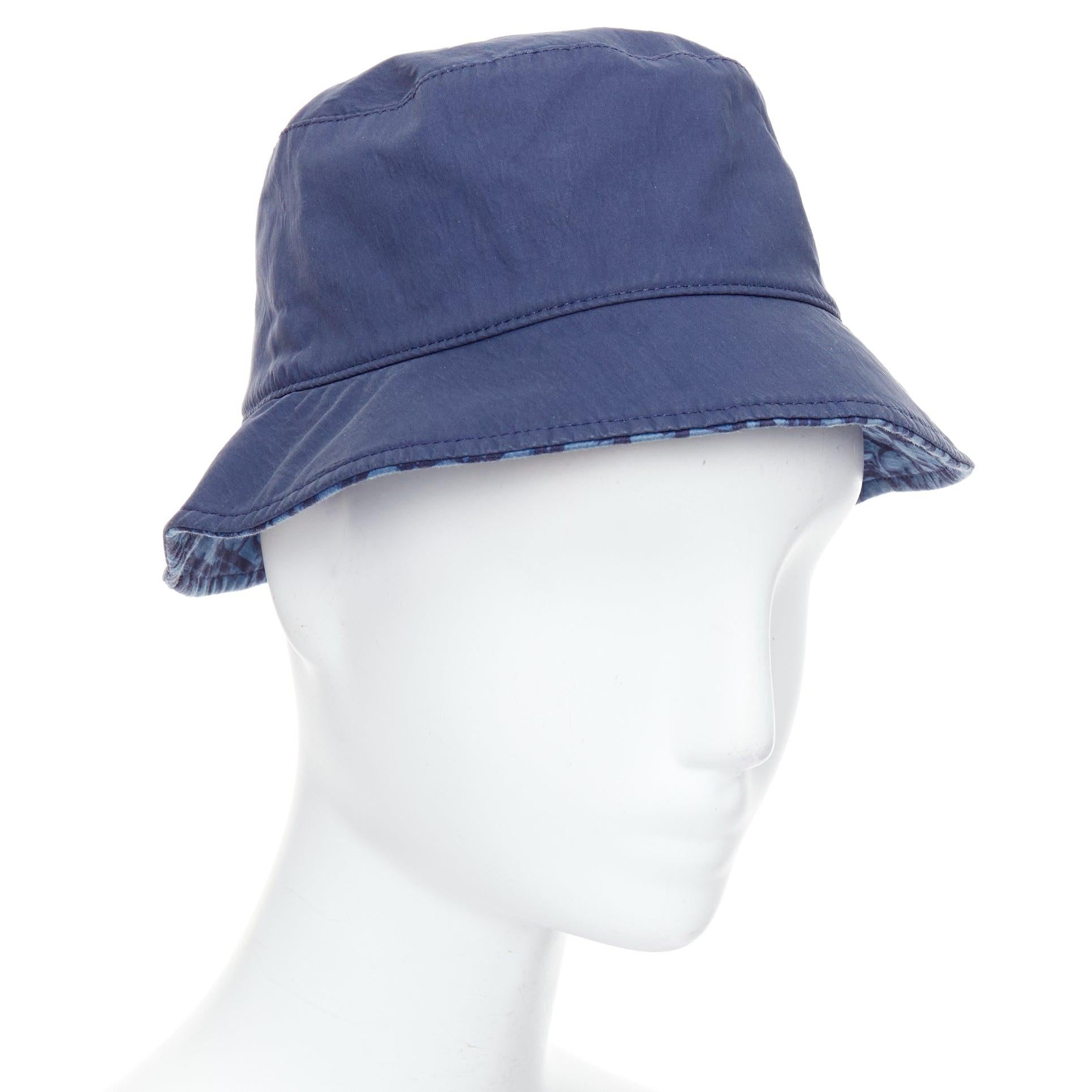 Gray CHRISTIAN DIOR KIDS navy cotton monogram lined bucket hat T3 For Sale