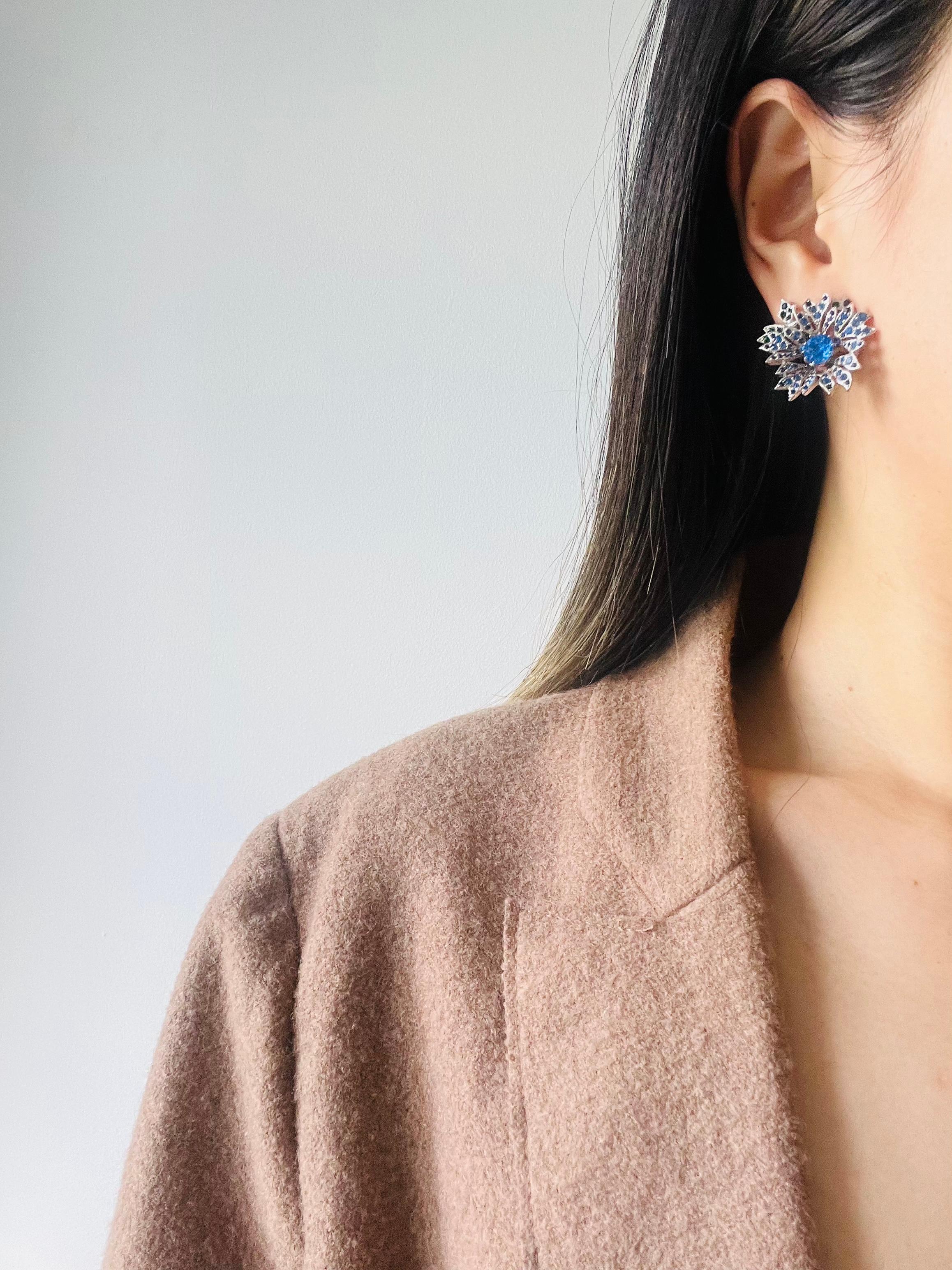 Christian Dior Kramer 1950s Sapphire Emerald Crystals Flower Leaf Clip Earrings 2