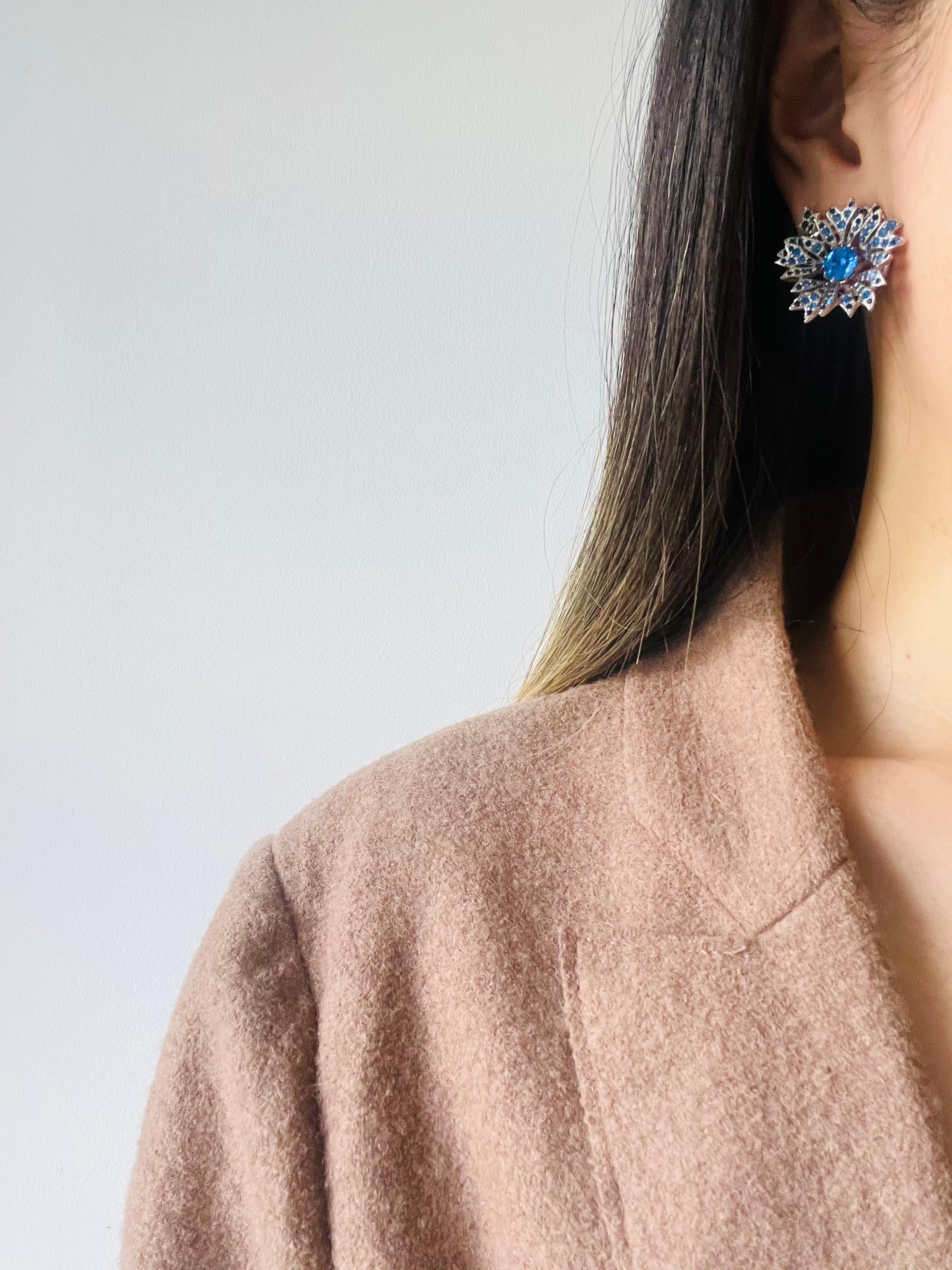 Christian Dior Kramer 1950s Sapphire Emerald Crystals Flower Leaf Clip Earrings 3