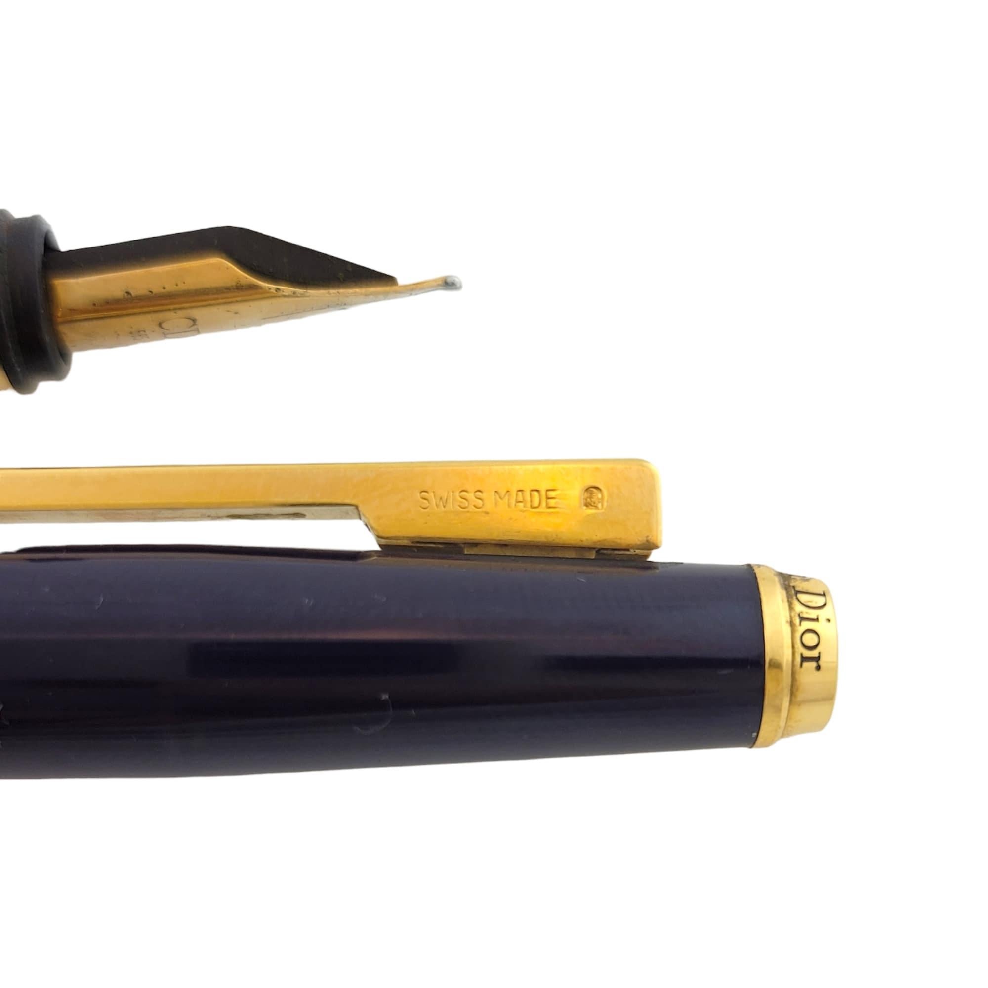 Christian Dior Lacquer Fountain Pen with 14k Nib In Good Condition For Sale In Washington Depot, CT