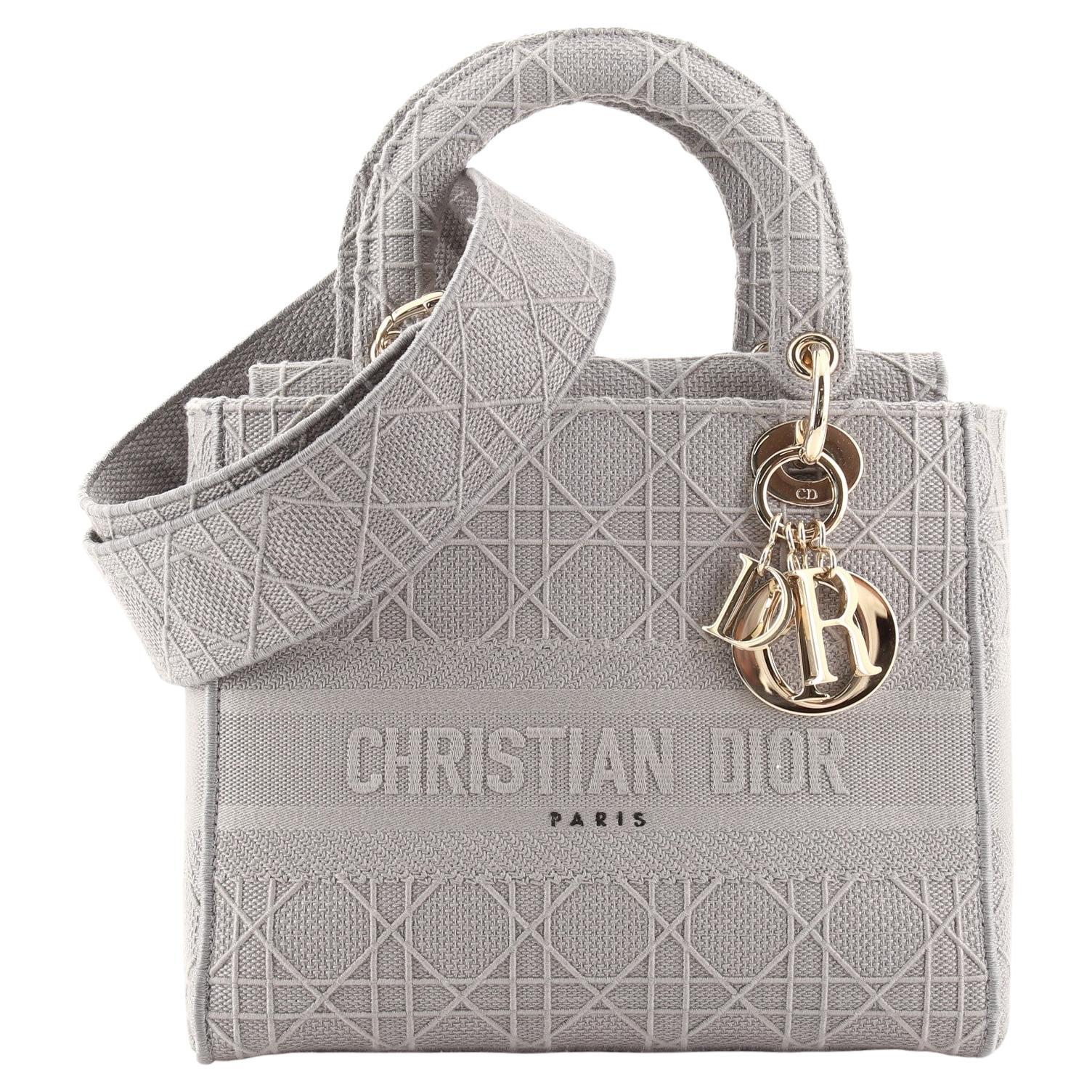 christian dior embroidered bolsa price
