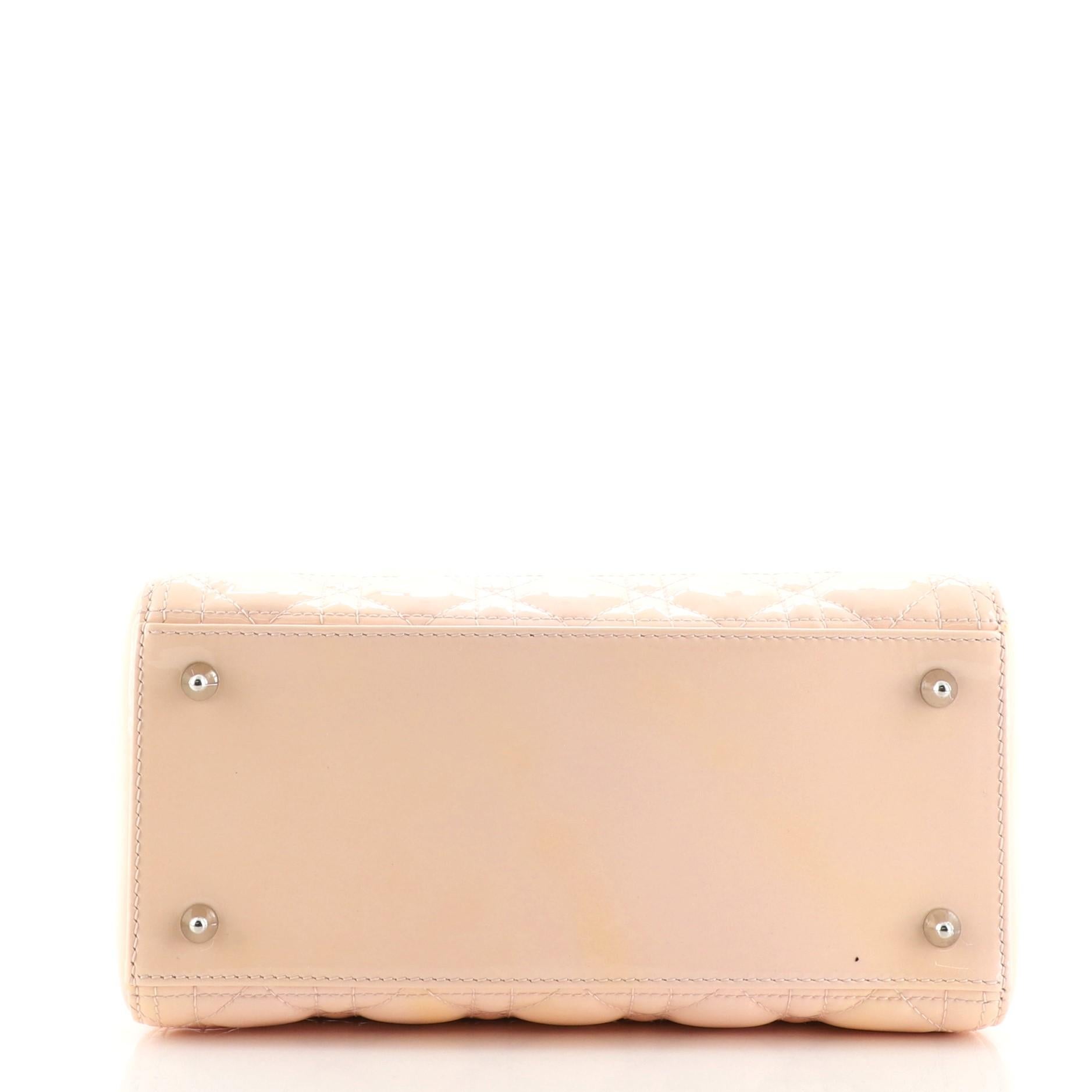Christian Dior Bolso Lady Dior Cannage Acolchado Charol Mediano en Bueno Estado en NY, NY