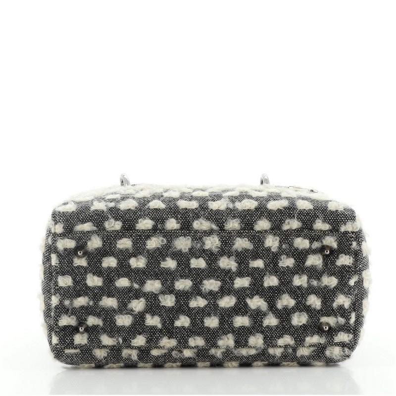 Christian Dior Lady Dior Tasche Tweed mit Harz Medium im Zustand „Gut“ in NY, NY