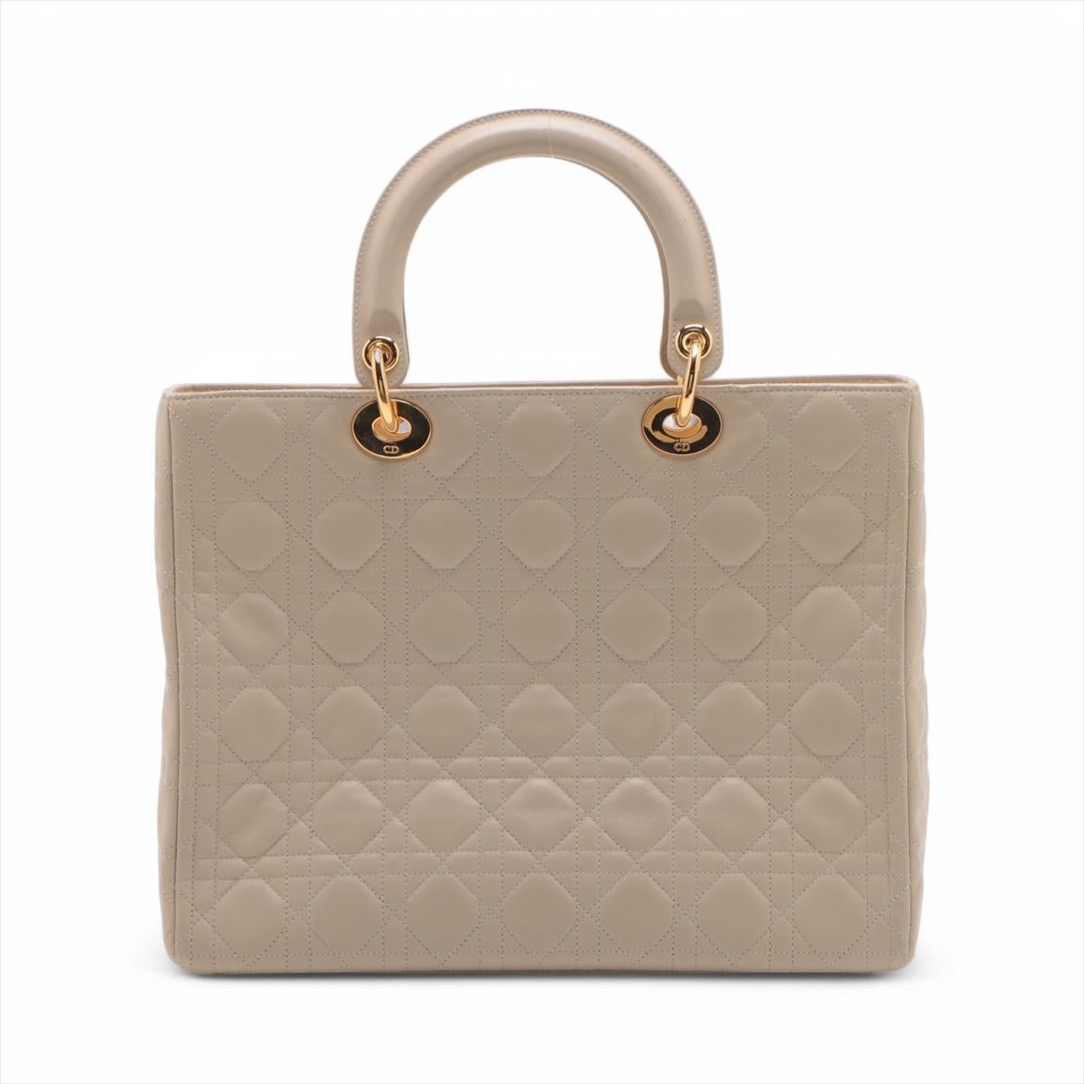Christian Dior Lady Dior Cannage Large Leather Handbag Beige In Good Condition For Sale In Humacao, PR