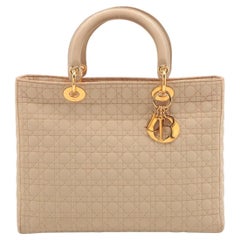 Christian Dior Lady Dior Cannage Nylon-Lederhandtasche in Beige